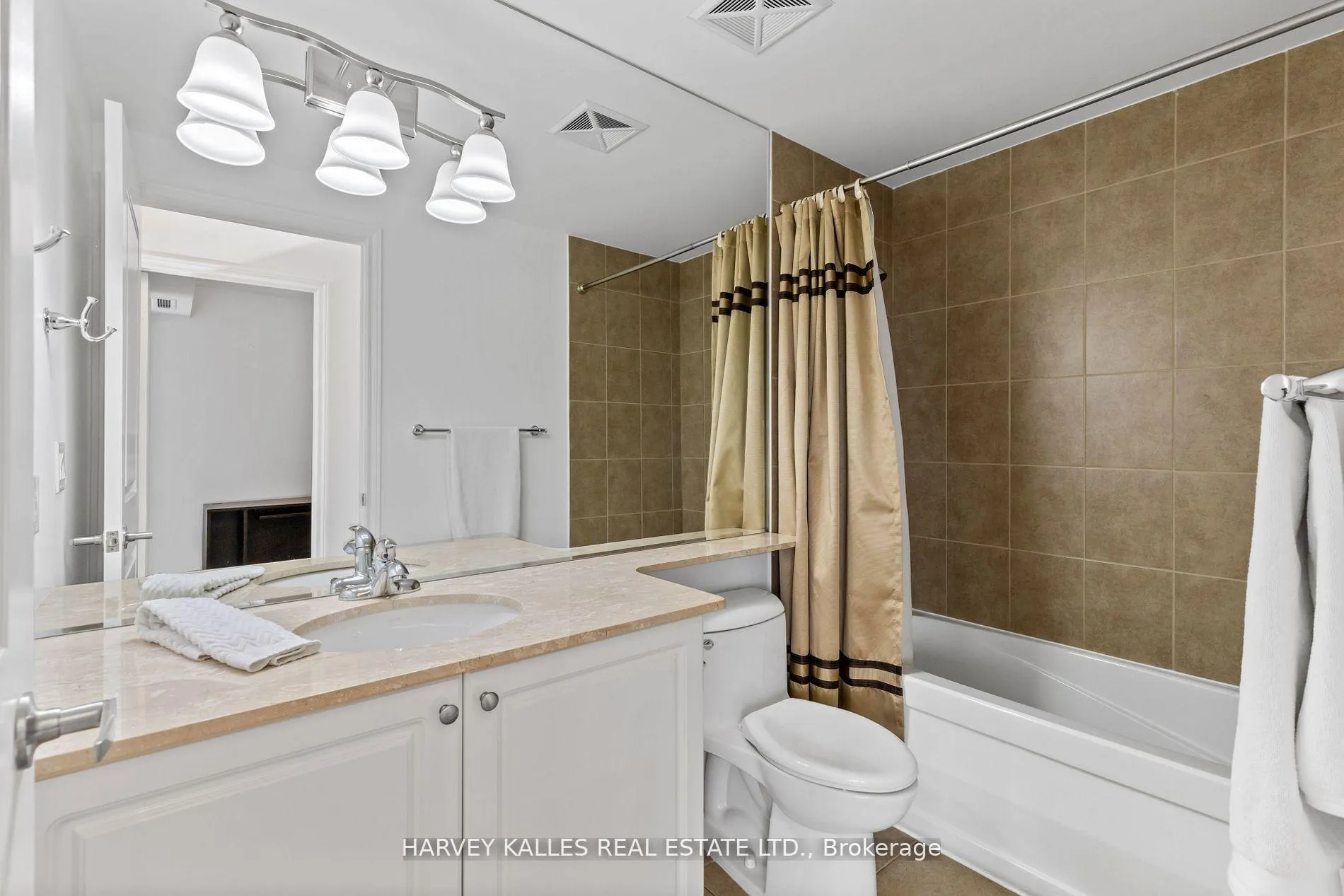 Photo 23 of Unit 1206, 9235 Jane Street, Vaughan, Maple — HOMEH