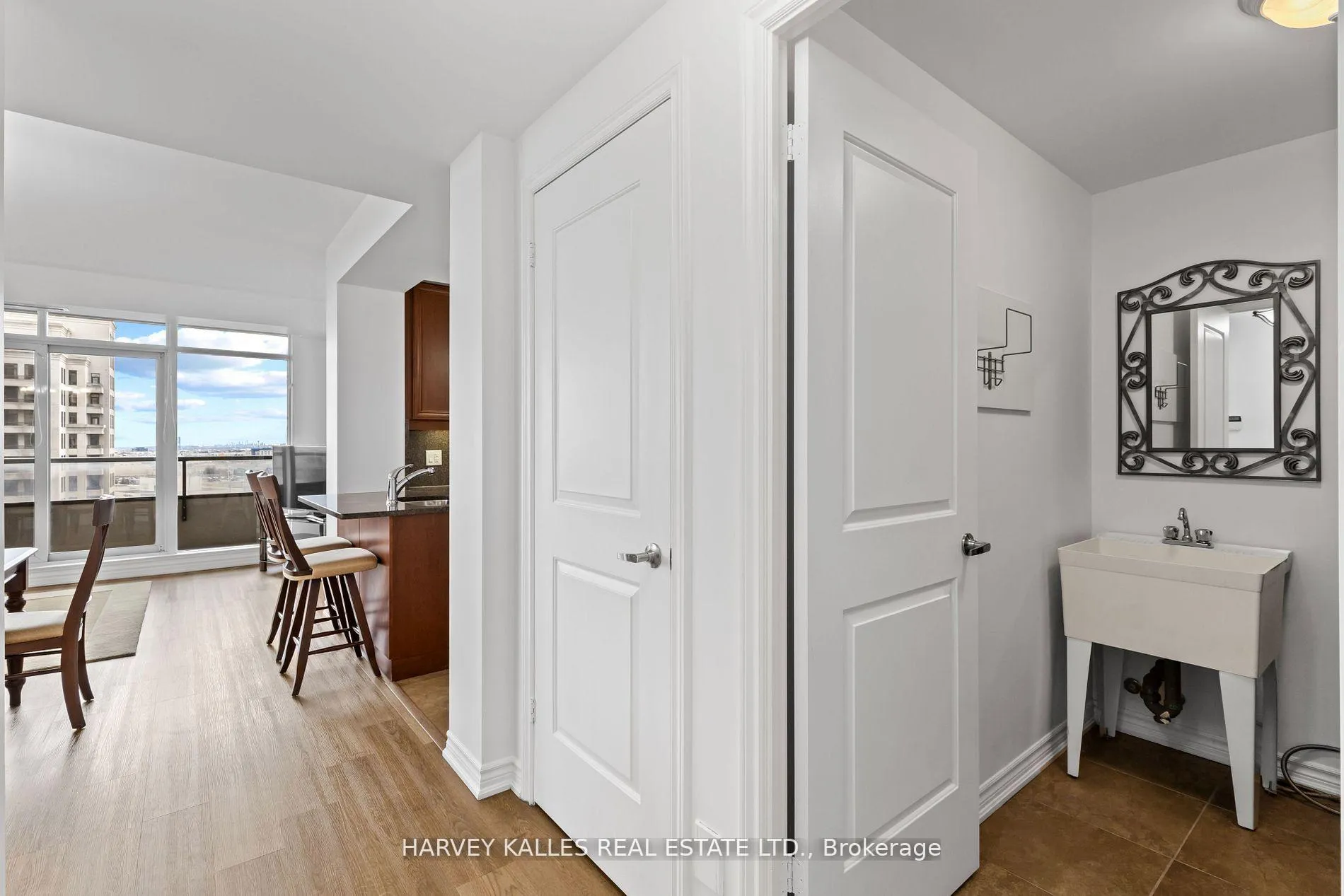 Photo 26 of Unit 1206, 9235 Jane Street, Vaughan, Maple — HOMEH