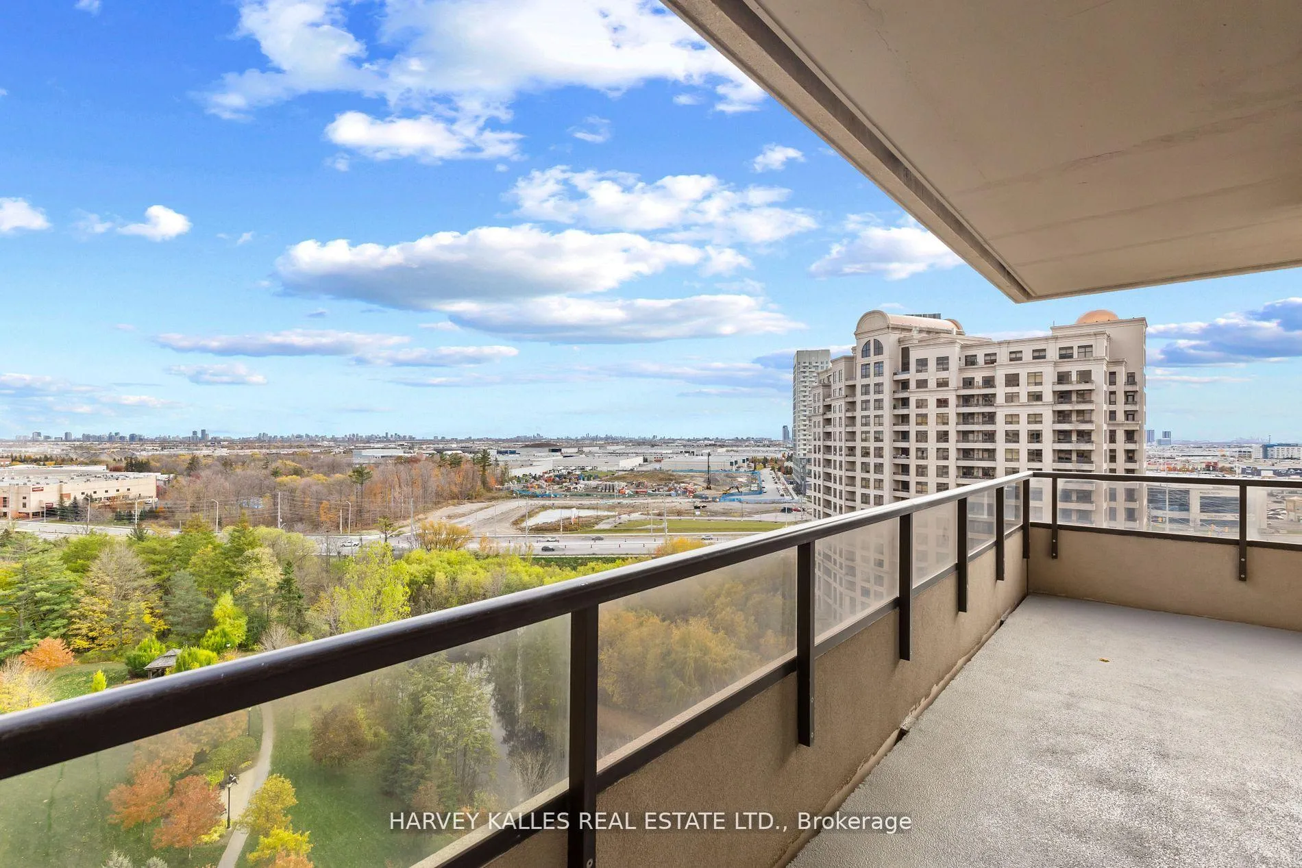 Photo 29 of Unit 1206, 9235 Jane Street, Vaughan, Maple — HOMEH
