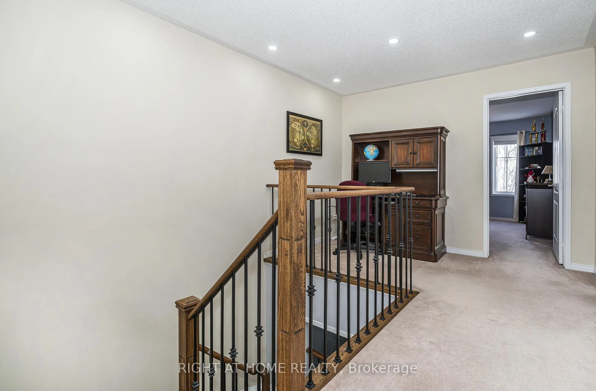 Photo 23 of 31 Tansley Crescent, Ajax, Northeast Ajax — HOMEH