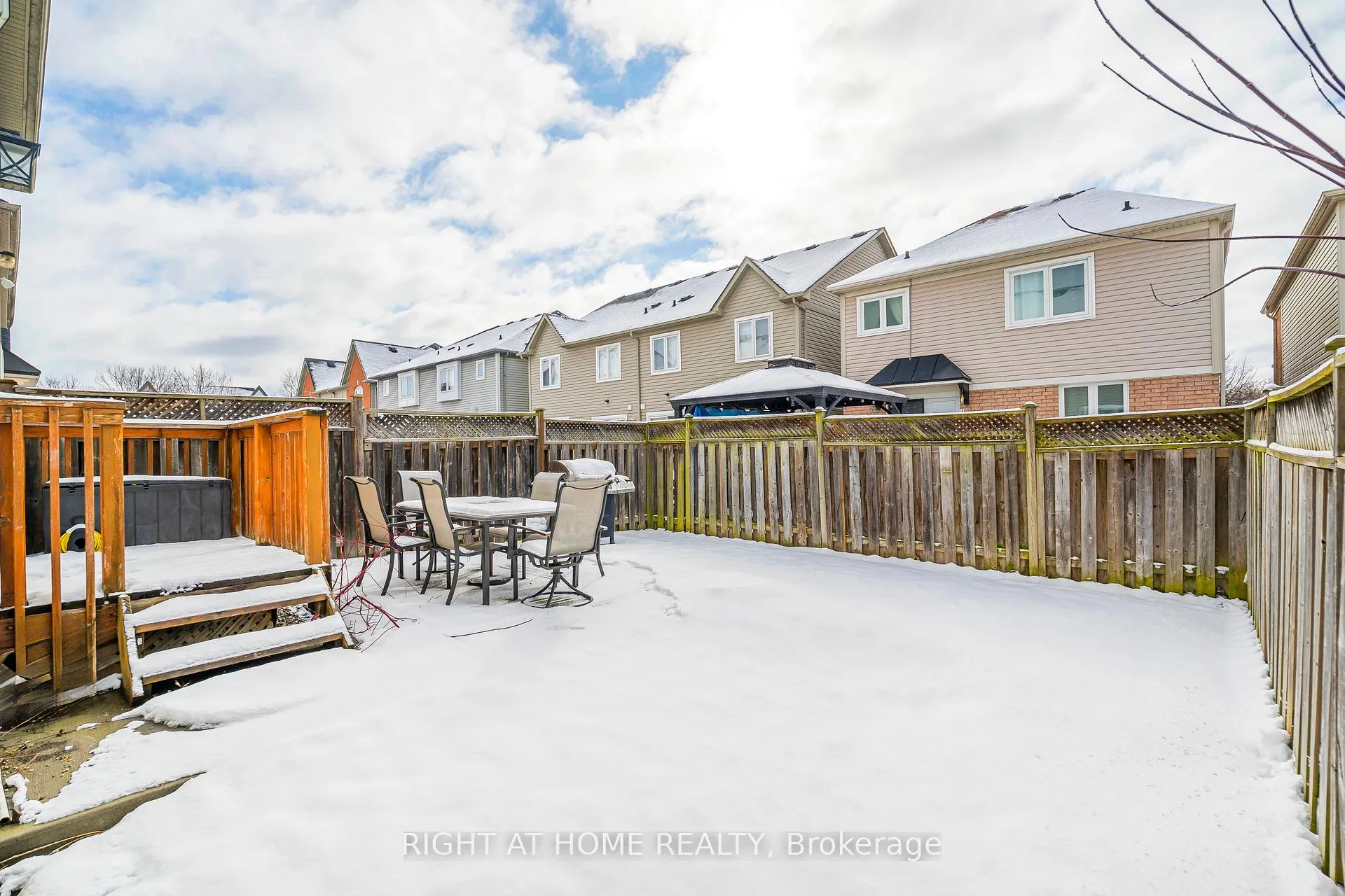 Photo 32 of 31 Tansley Crescent, Ajax, Northeast Ajax — HOMEH