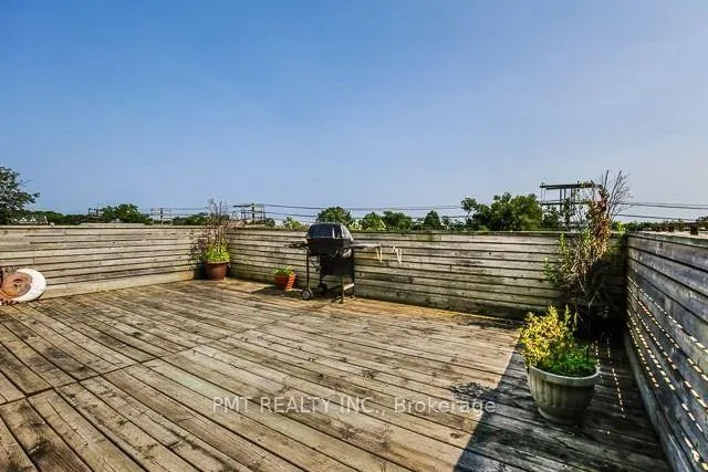Photo 14 of Unit 1, 2064 Queen Street E, Toronto, The Beaches — HOMEH