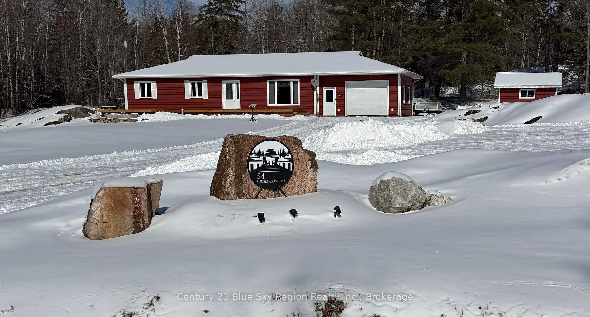 Photo 1 of 54 Sunset Cove Road, Callander — HOMEH