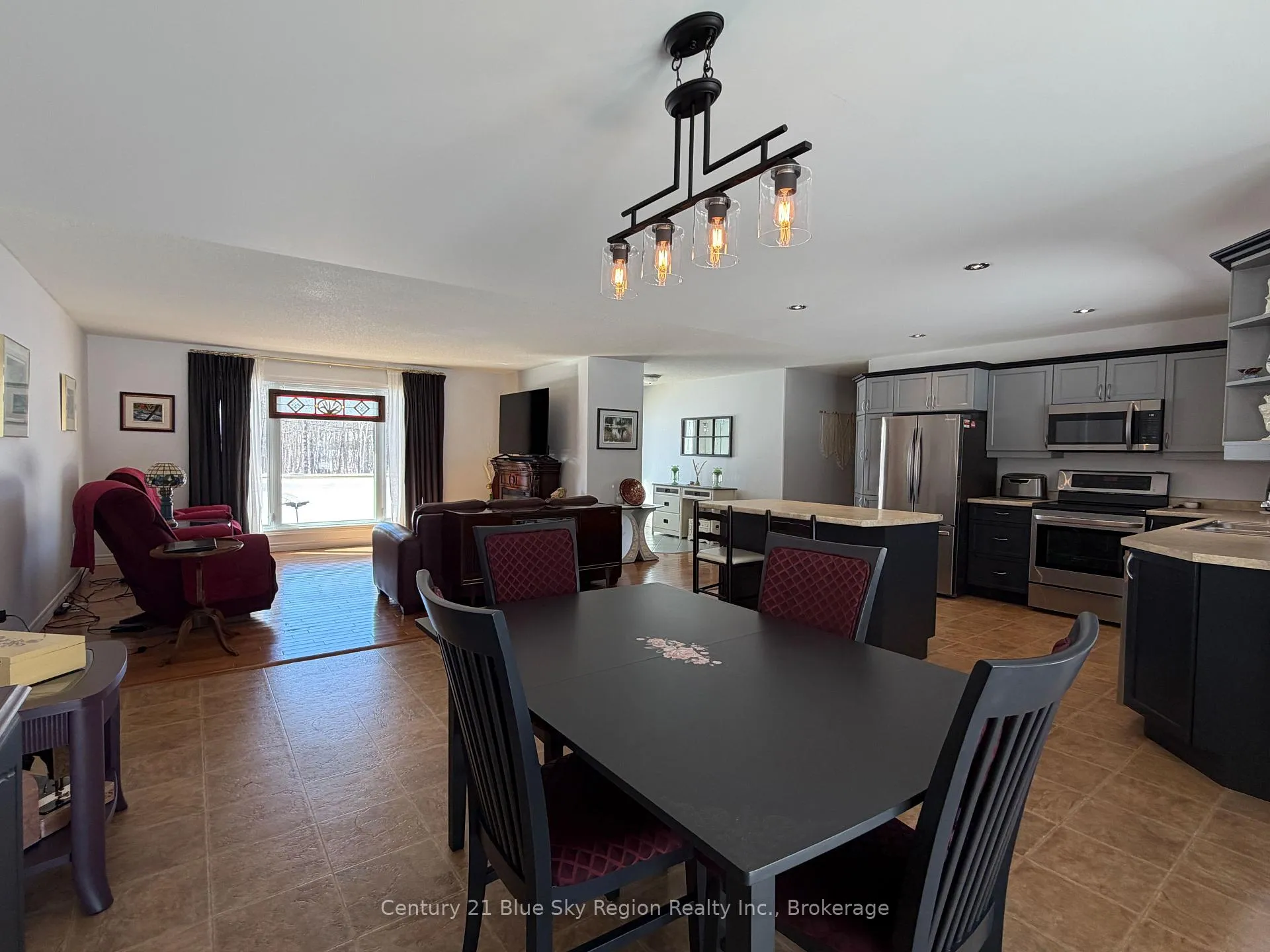 Photo 8 of 54 Sunset Cove Road, Callander — HOMEH