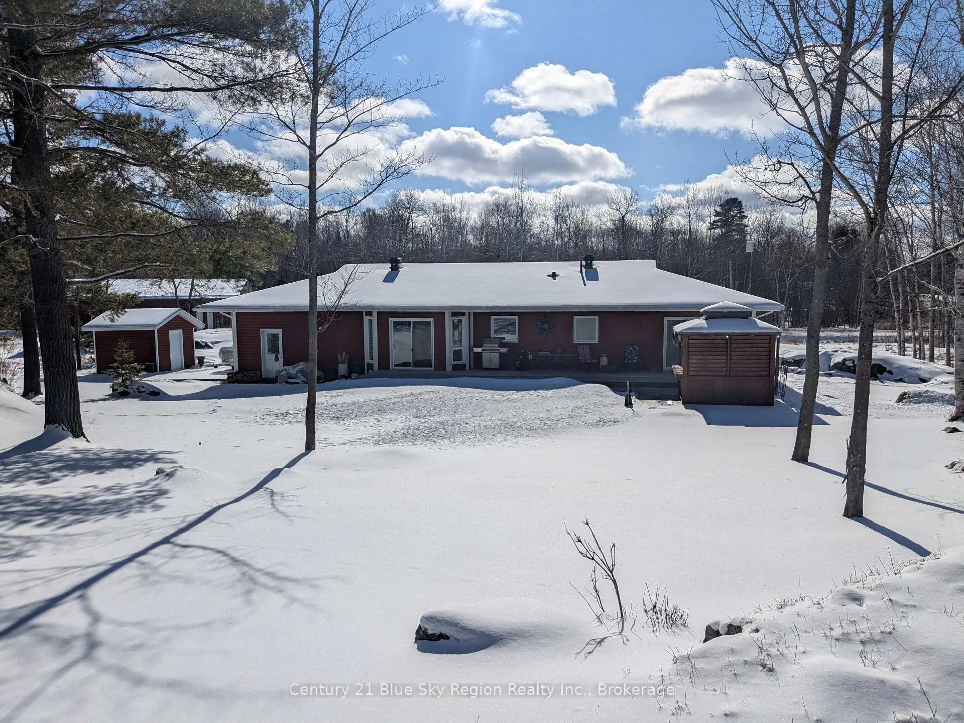Photo 35 of 54 Sunset Cove Road, Callander — HOMEH