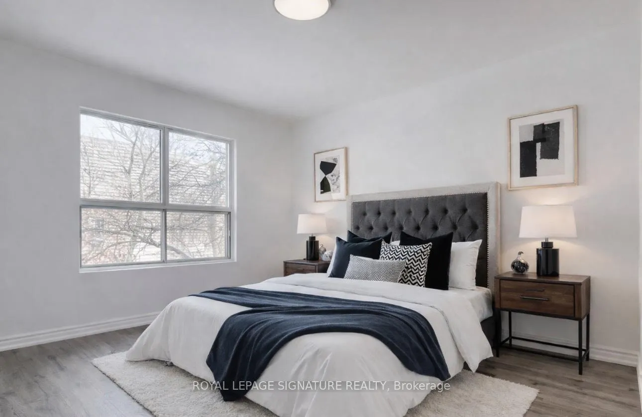 Photo 6 of Unit 2, 76 Castlebury Crescent, North York, Bayview Woods-Steeles — HOMEH