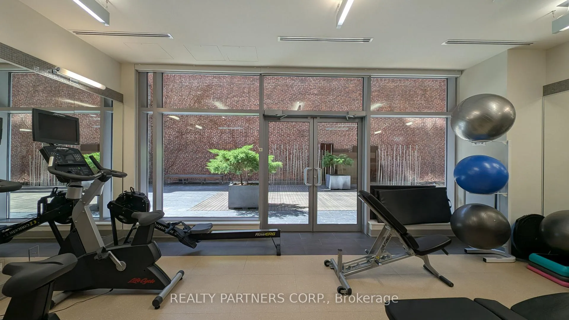 Photo 20 of Unit 802, 55 Front Street E, Toronto, Waterfront Communities — HOMEH