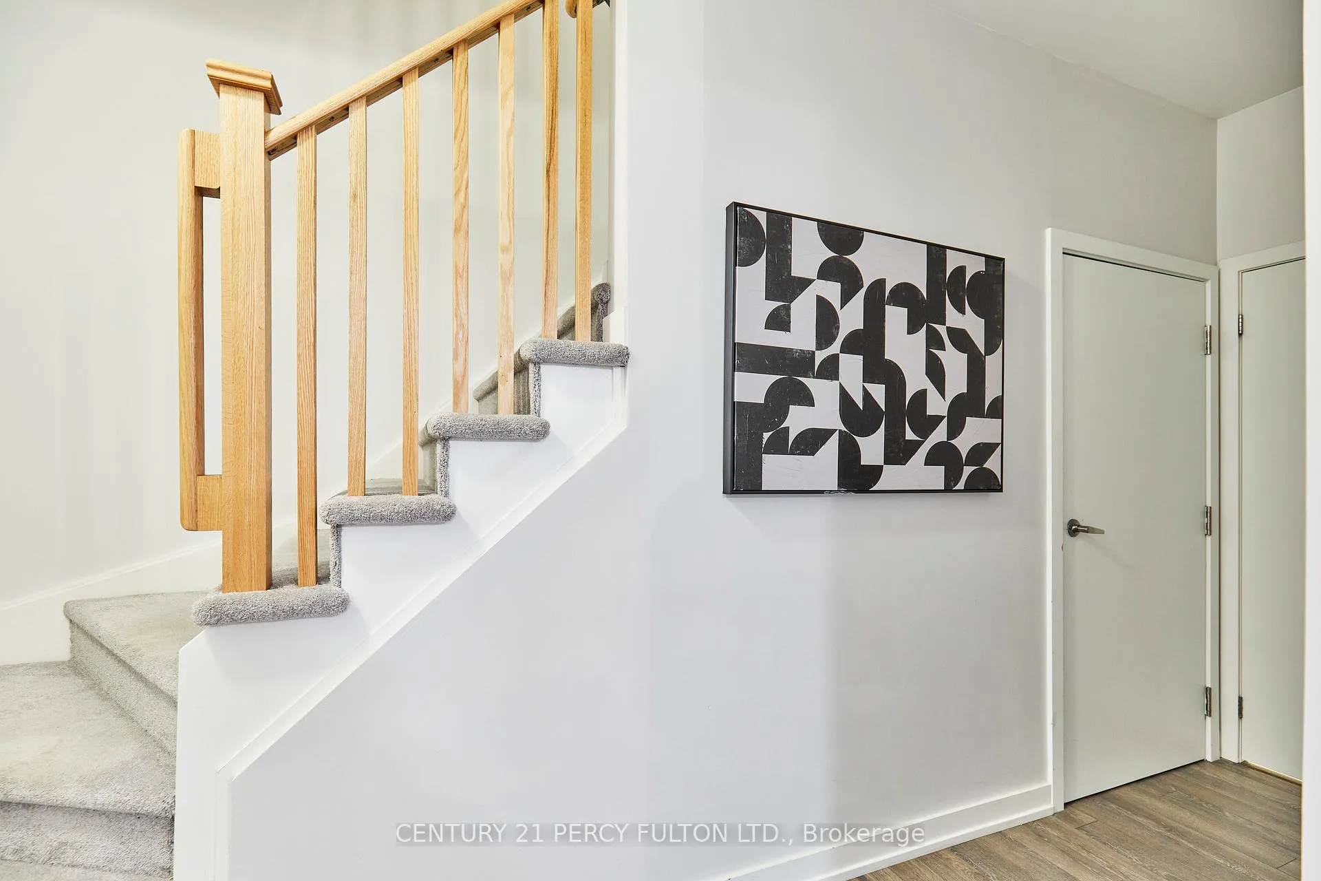 Photo 3 of Unit 114, 1555 Kingston Road, Pickering, Town Centre — HOMEH