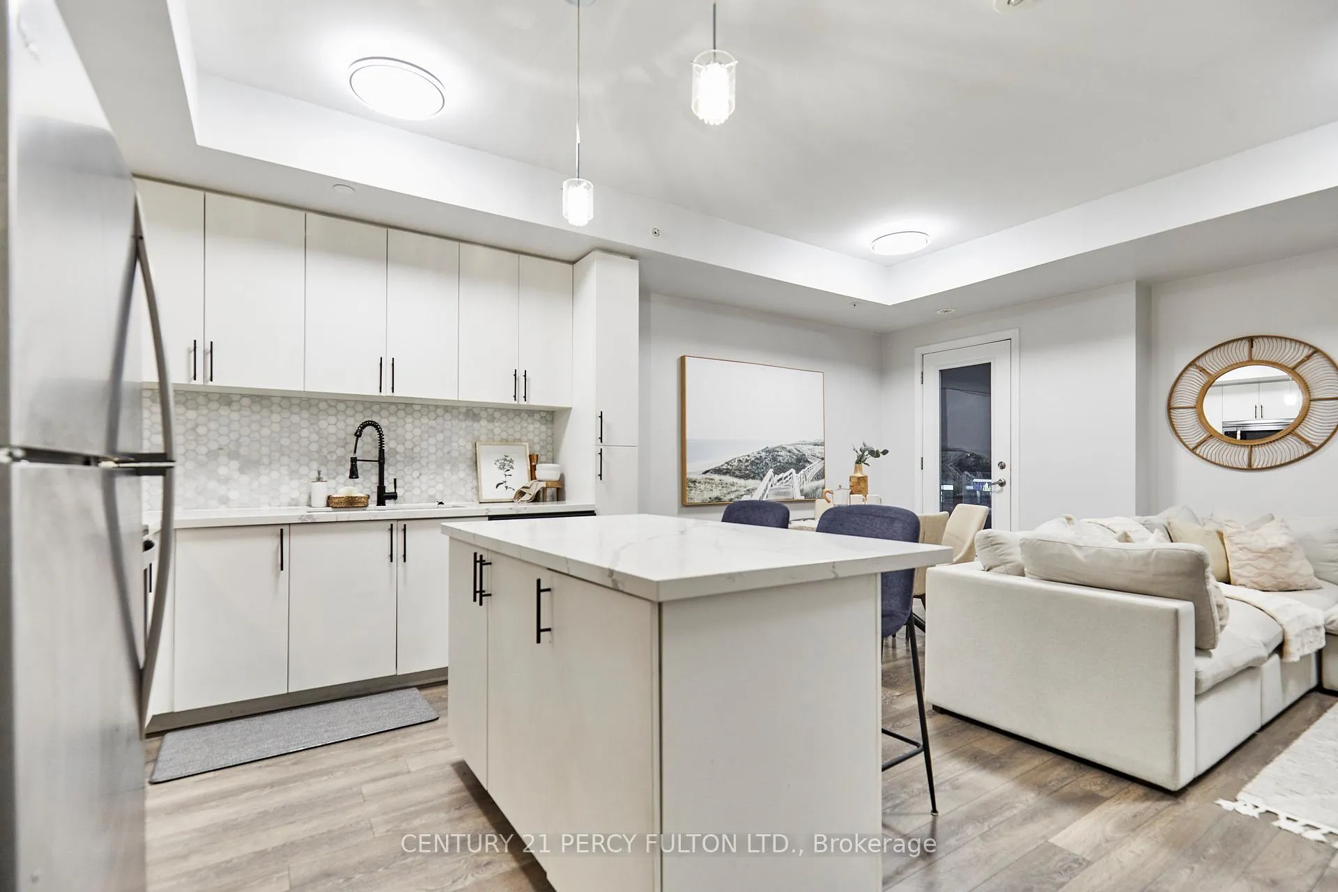 Photo 5 of Unit 114, 1555 Kingston Road, Pickering, Town Centre — HOMEH