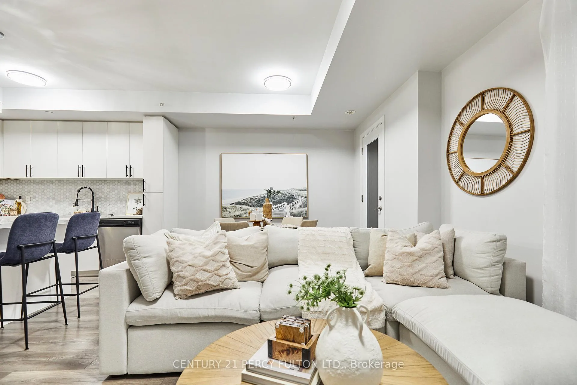 Photo 10 of Unit 114, 1555 Kingston Road, Pickering, Town Centre — HOMEH