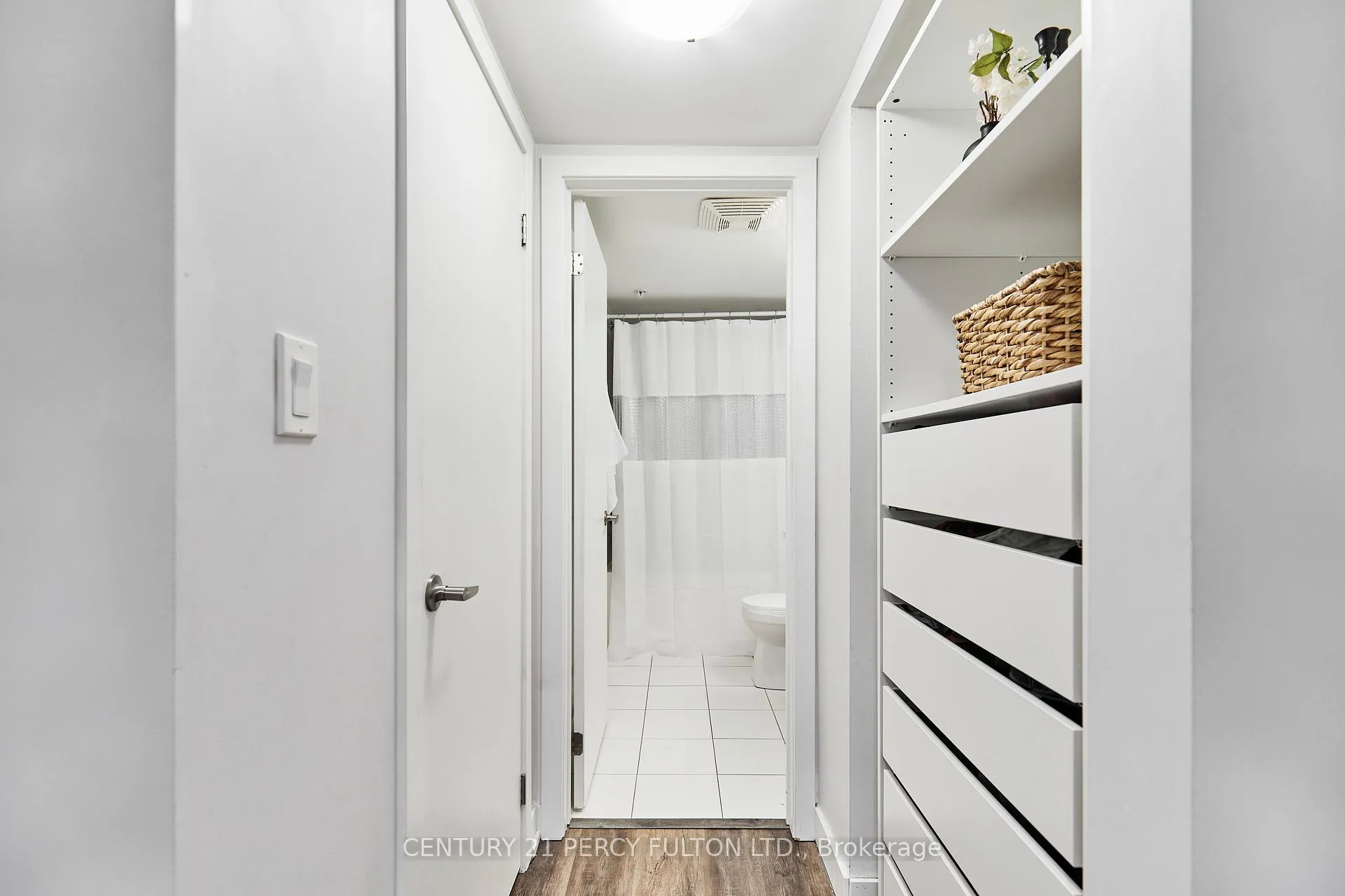 Photo 15 of Unit 114, 1555 Kingston Road, Pickering, Town Centre — HOMEH