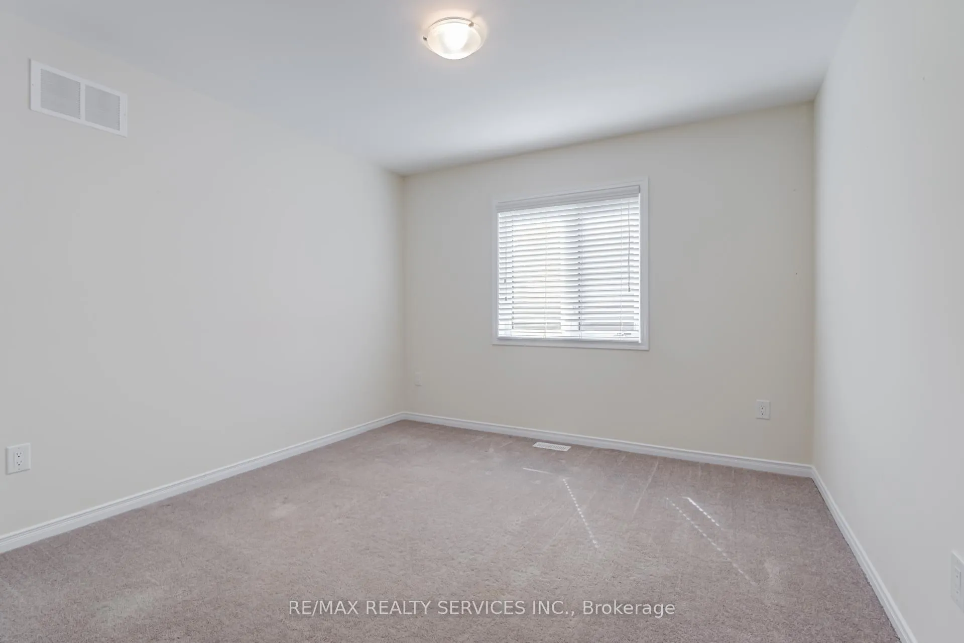 Photo 33 of 17 Vaughn Drive, Thorold, Hurricane/Merrittville — HOMEH