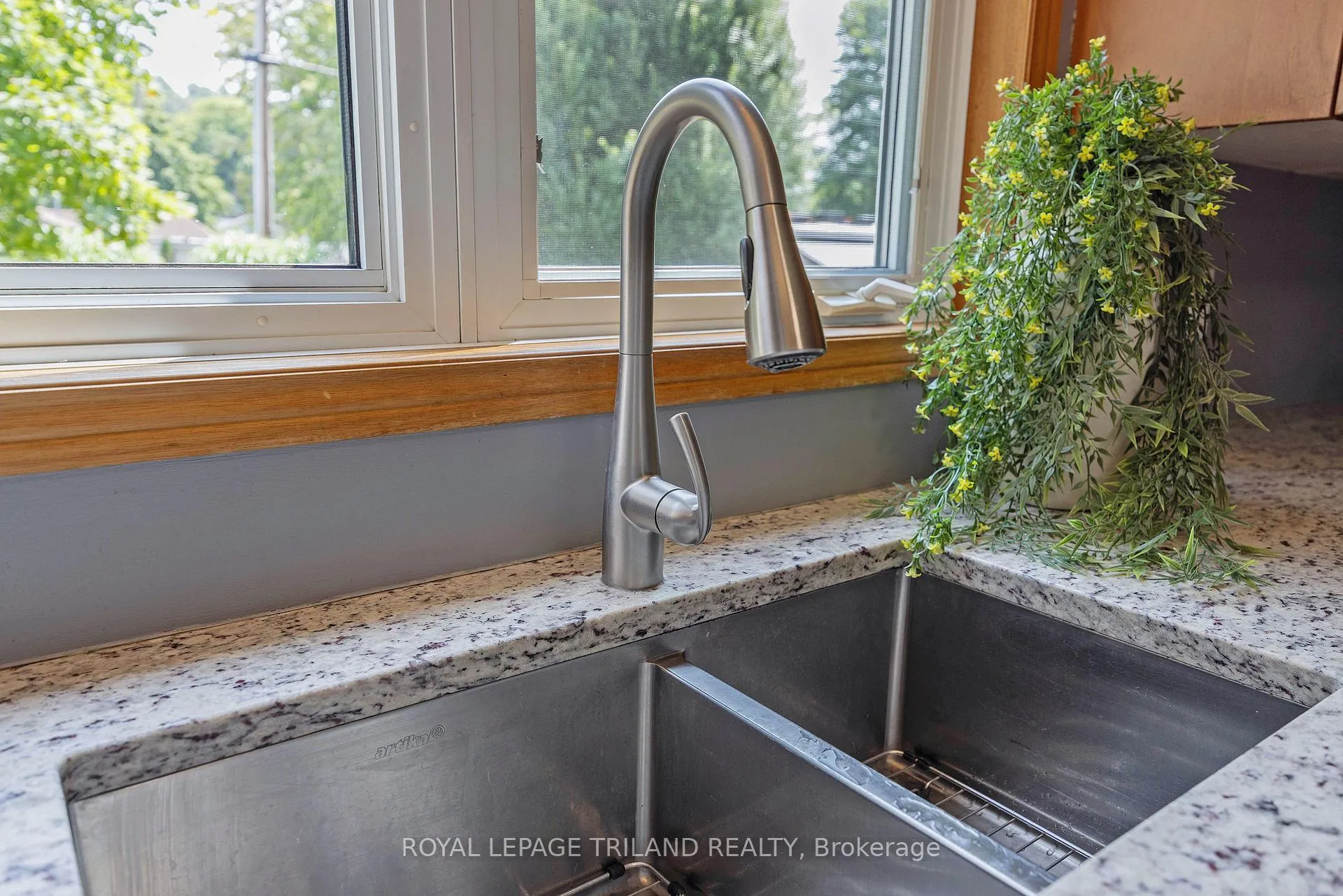 Photo 12 of 49345 Dexter Line, Malahide, Rural Malahide — HOMEH