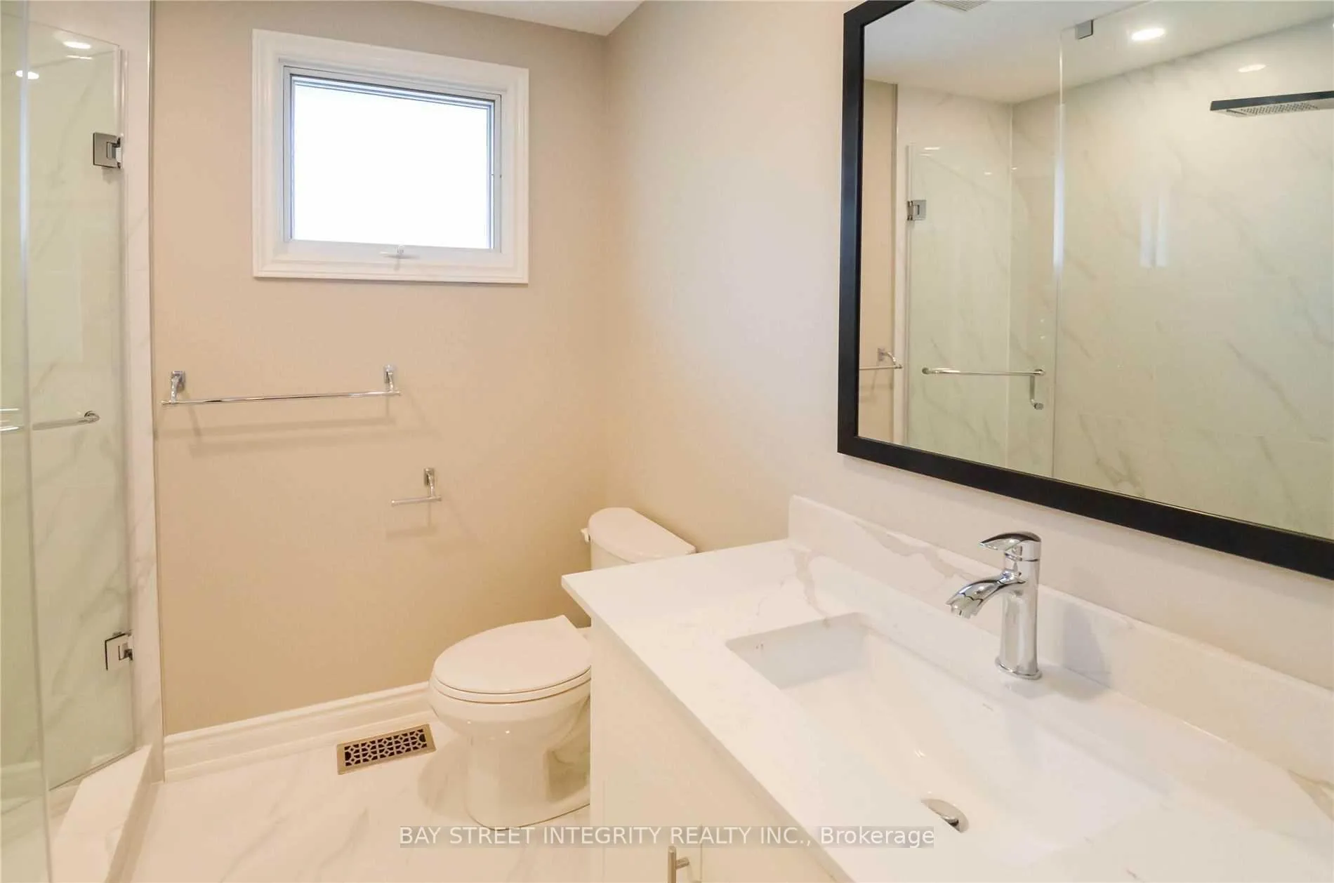 Photo 6 of 115 Clements Road E, Ajax, South East — HOMEH