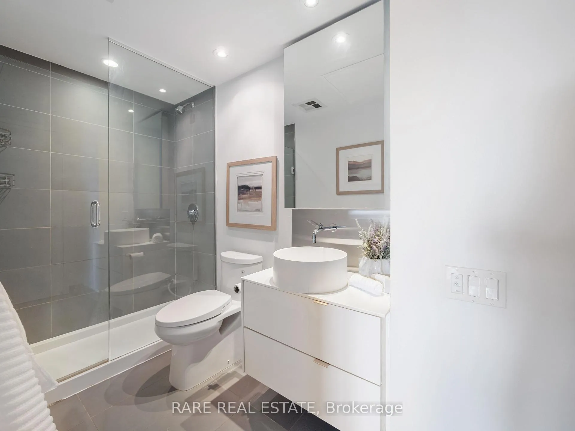 Photo 11 of Unit 608, 383 Sorauren Avenue, Toronto, Roncesvalles — HOMEH