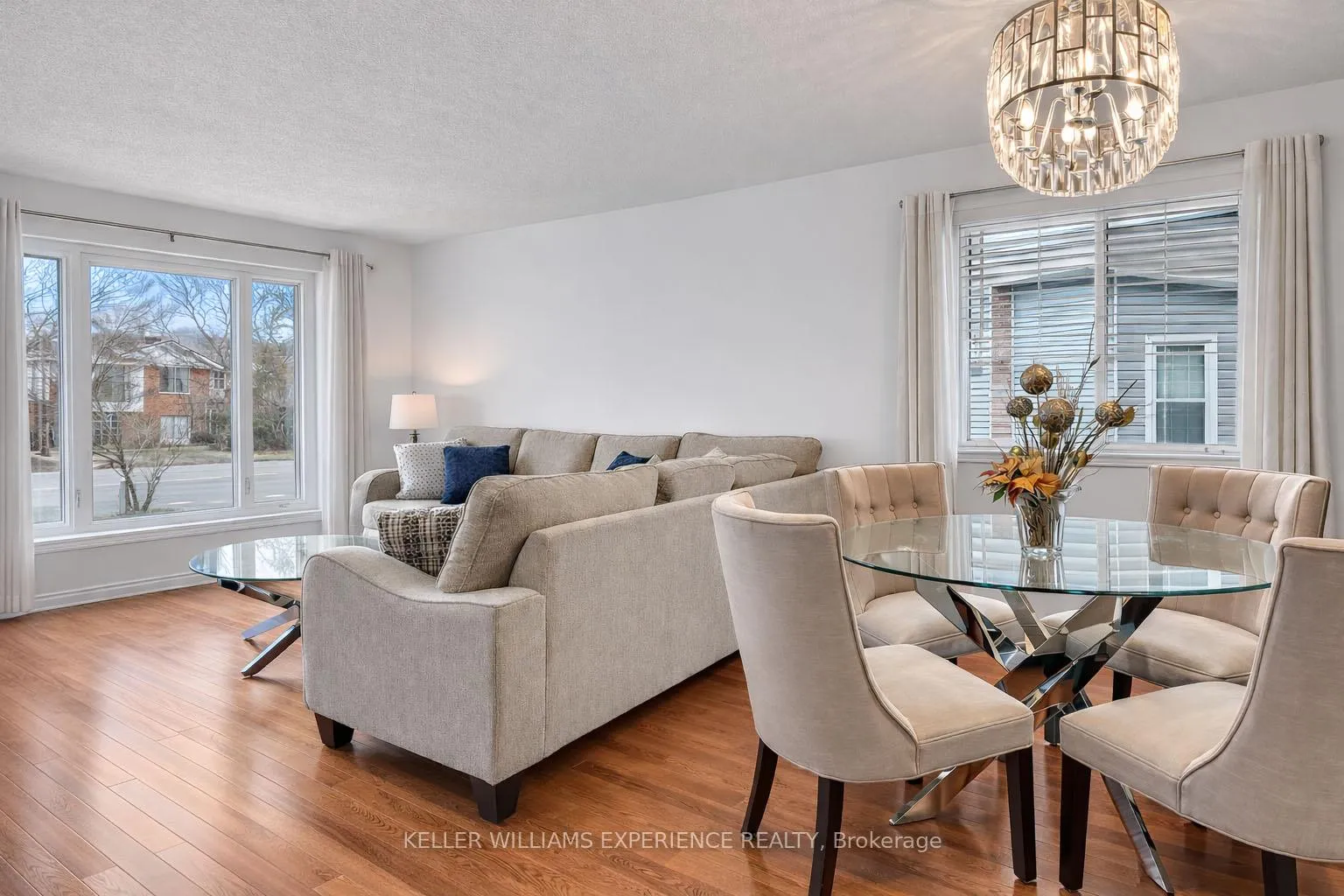 Photo 3 of 21 Knicely Road, Barrie, Painswick North — HOMEH