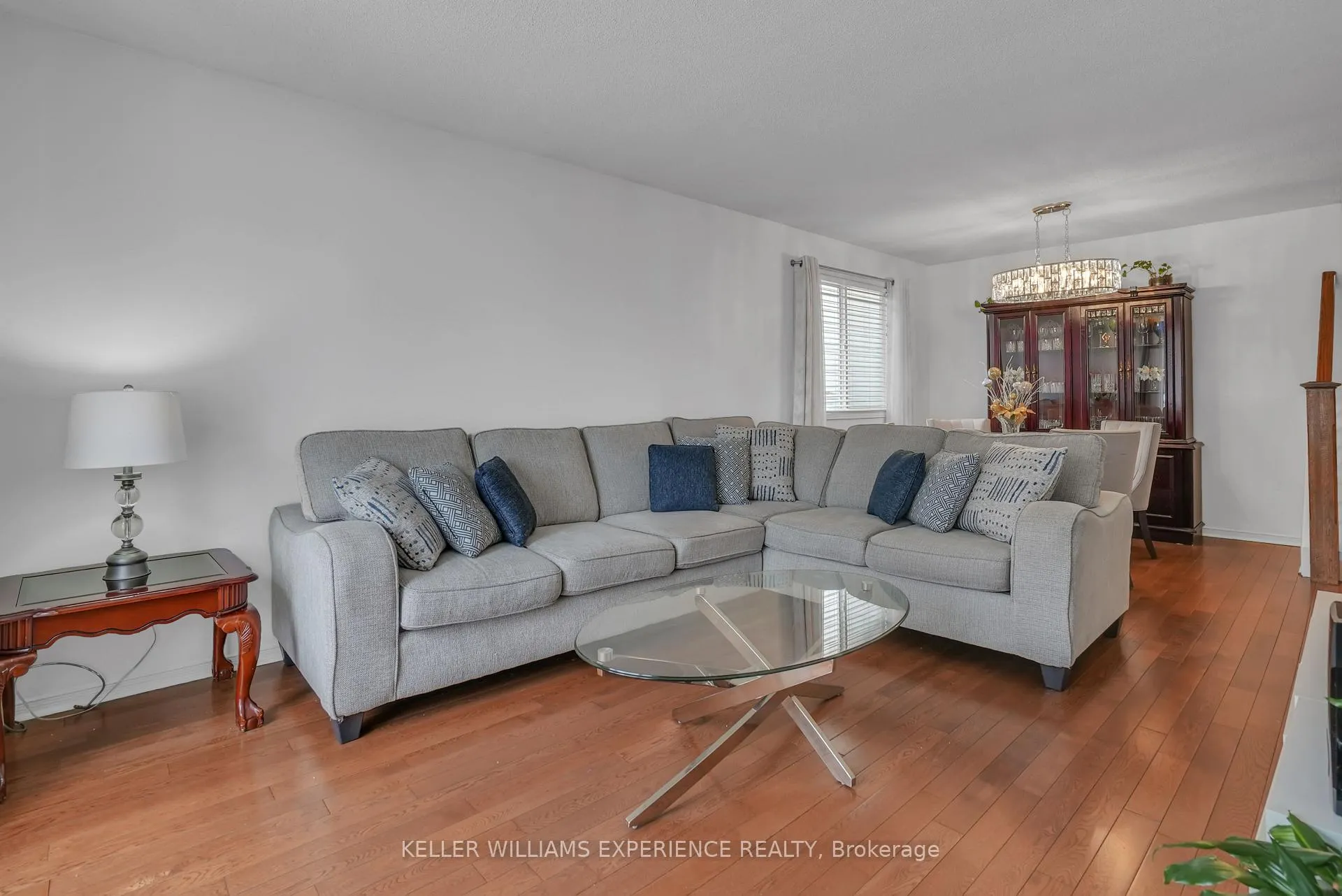 Photo 4 of 21 Knicely Road, Barrie, Painswick North — HOMEH