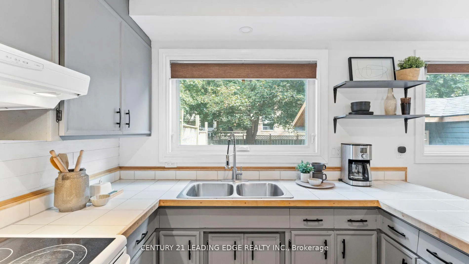 Photo 10 of 58 Falesy Avenue, Kitchener — HOMEH