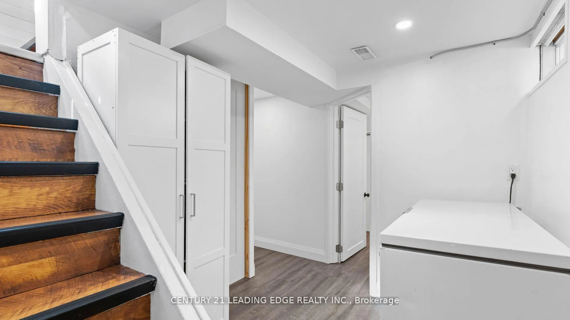 Photo 24 of 58 Falesy Avenue, Kitchener — HOMEH