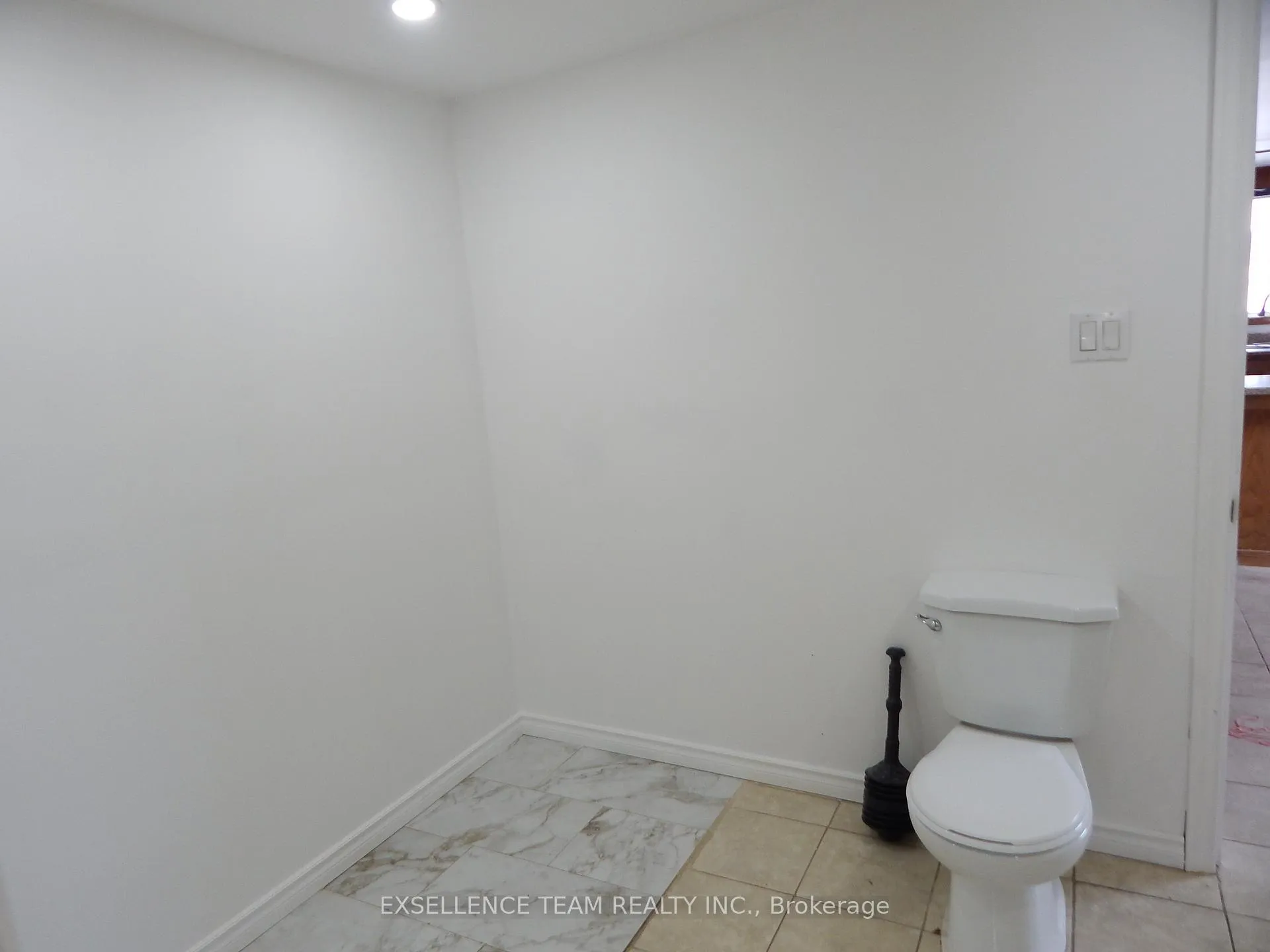Photo 13 of 107 Louisa Street, Cornwall — HOMEH