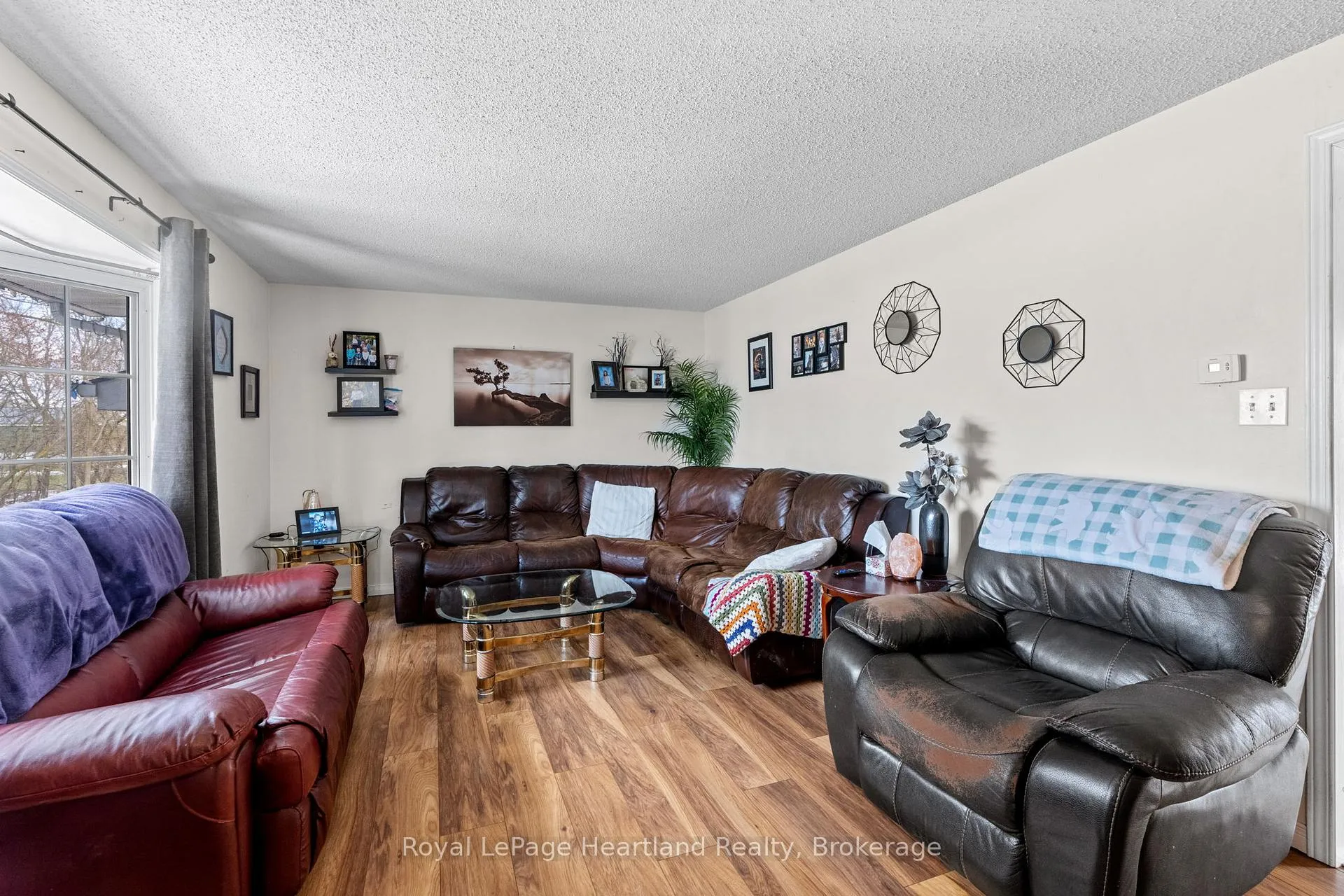Photo 4 of 6 Workman Drive, Huron East, Brussels — HOMEH