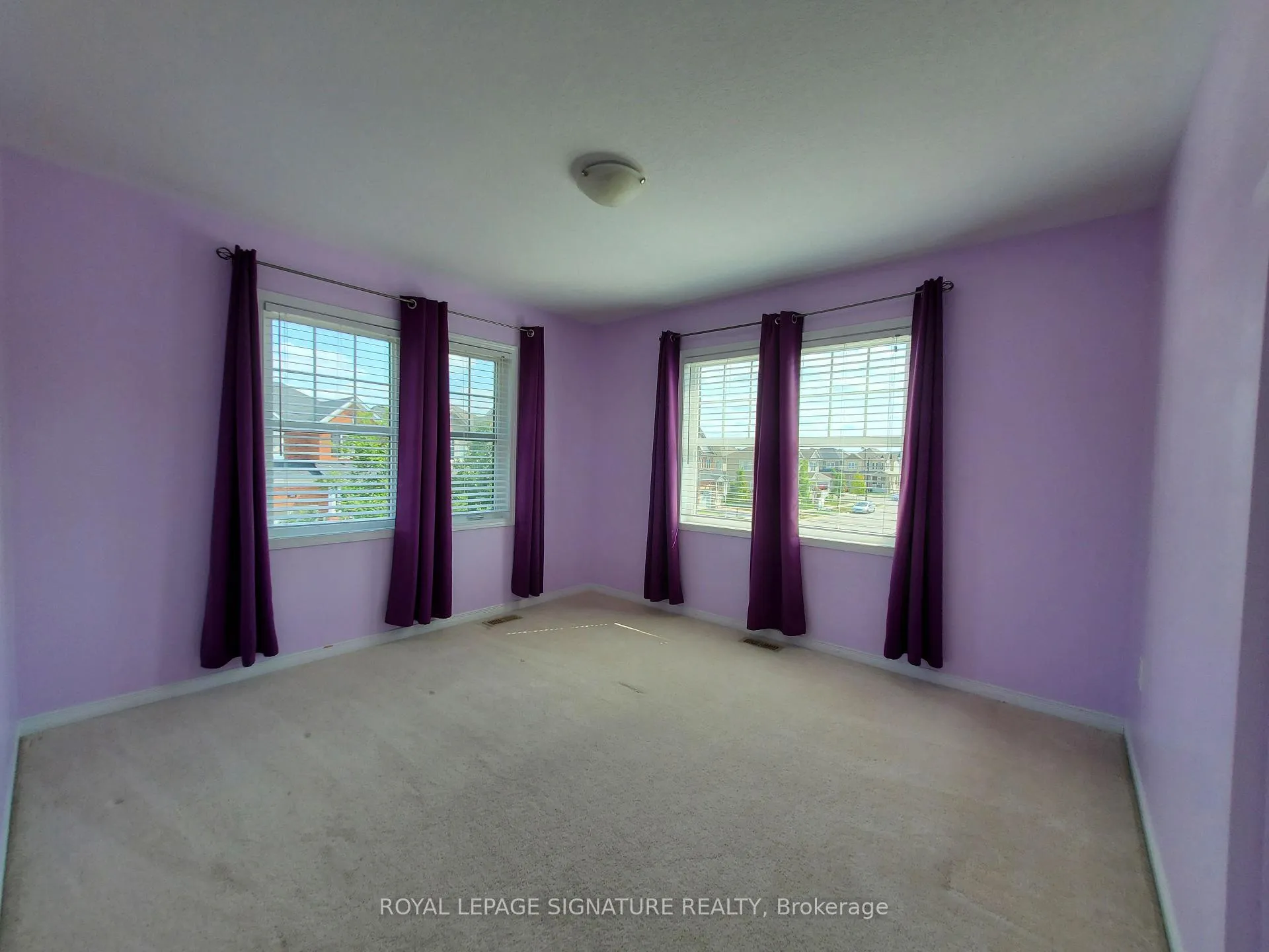 Photo 21 of 373 Falling Green Crescent, Kitchener — HOMEH