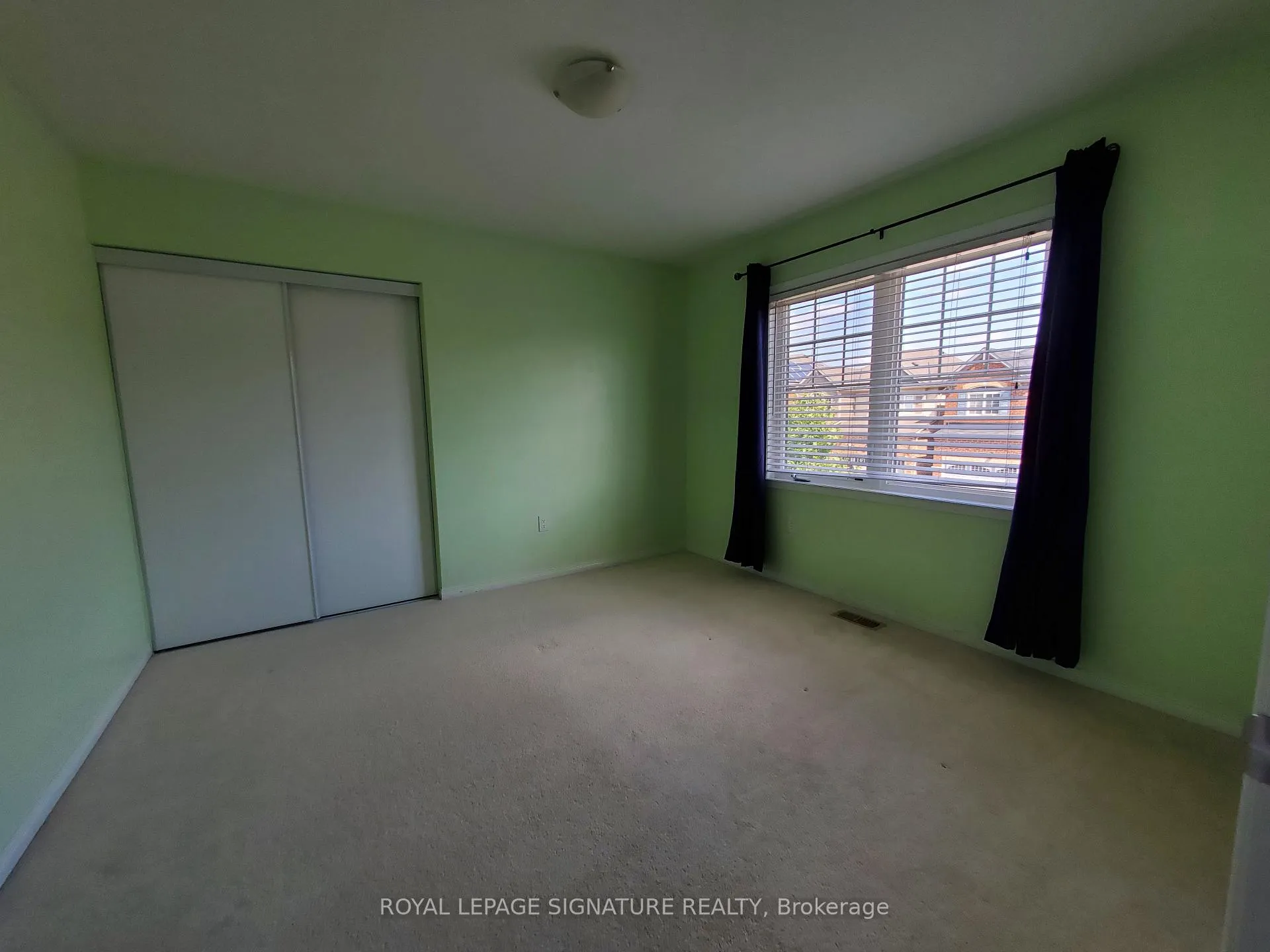 Photo 23 of 373 Falling Green Crescent, Kitchener — HOMEH