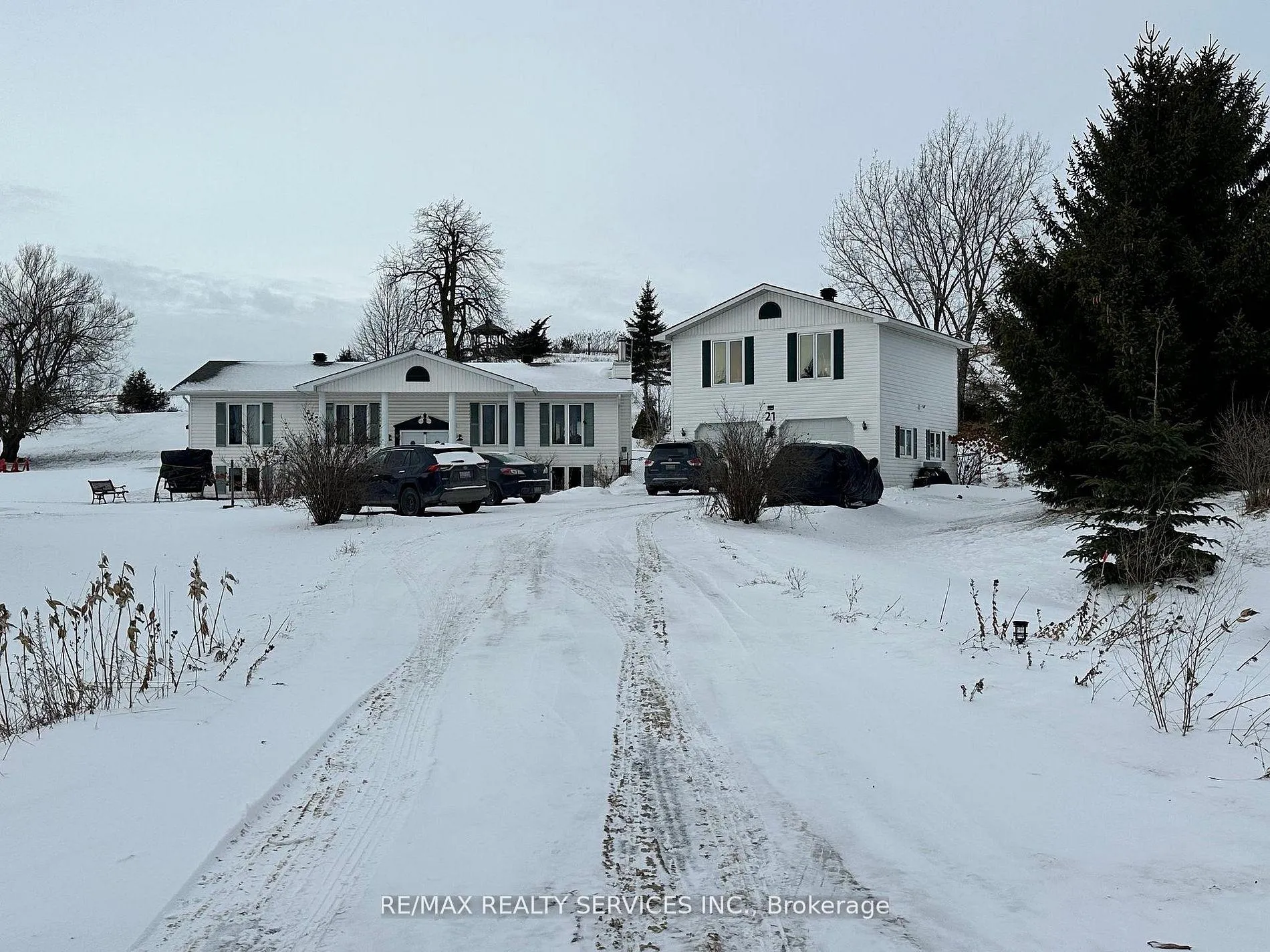 Photo 1 of 21 Barbour Drive, Erin, Rural Erin — HOMEH
