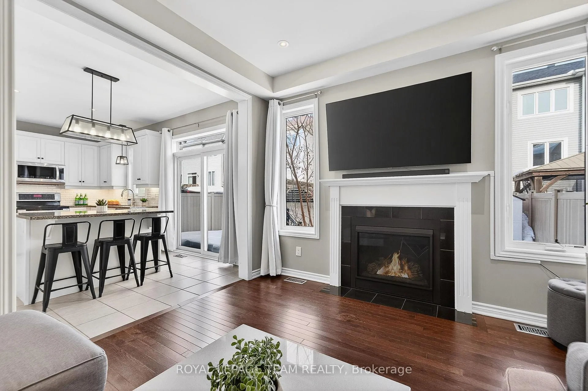 Photo 16 of 179 Asper Trail Circle, Ottawa, Kanata - Emerald Meadows/Trailwest — HOMEH