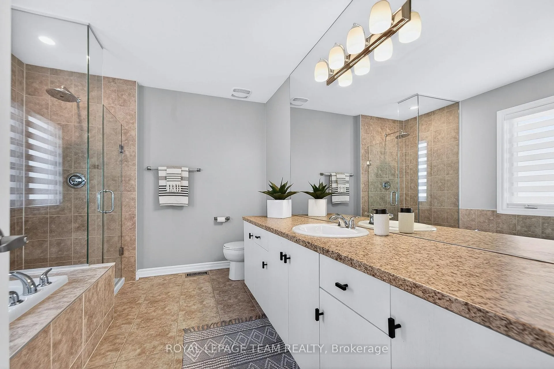 Photo 23 of 179 Asper Trail Circle, Ottawa, Kanata - Emerald Meadows/Trailwest — HOMEH