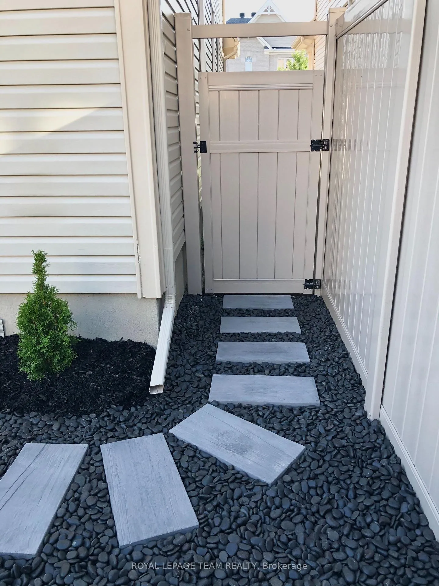Photo 41 of 179 Asper Trail Circle, Ottawa, Kanata - Emerald Meadows/Trailwest — HOMEH