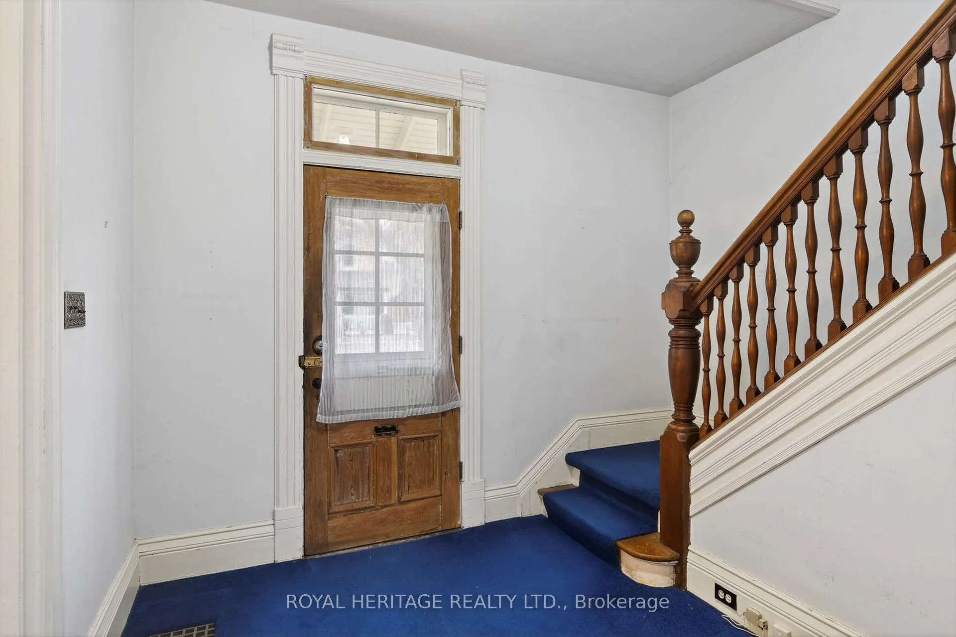 Photo 6 of 780 Water Street, Peterborough, Northcrest Ward 5 — HOMEH