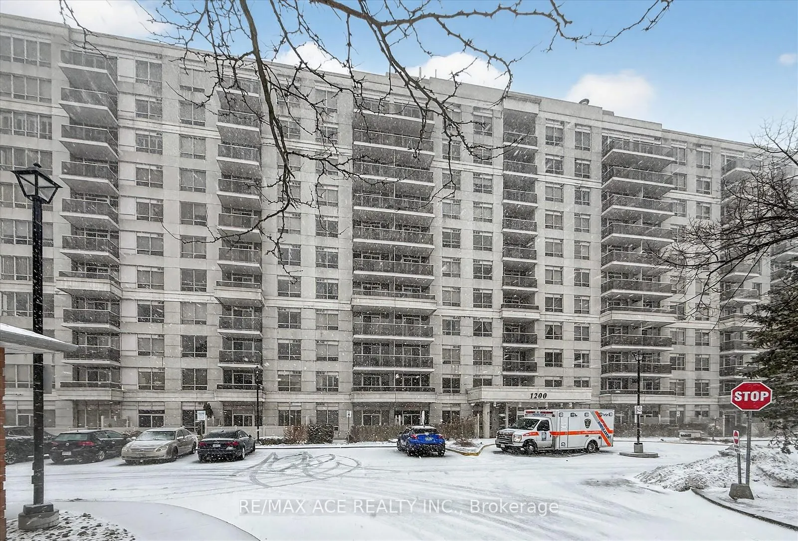 Photo 3 of Unit 413, 1200 The Esplanade Road N, Pickering, Town Centre — HOMEH