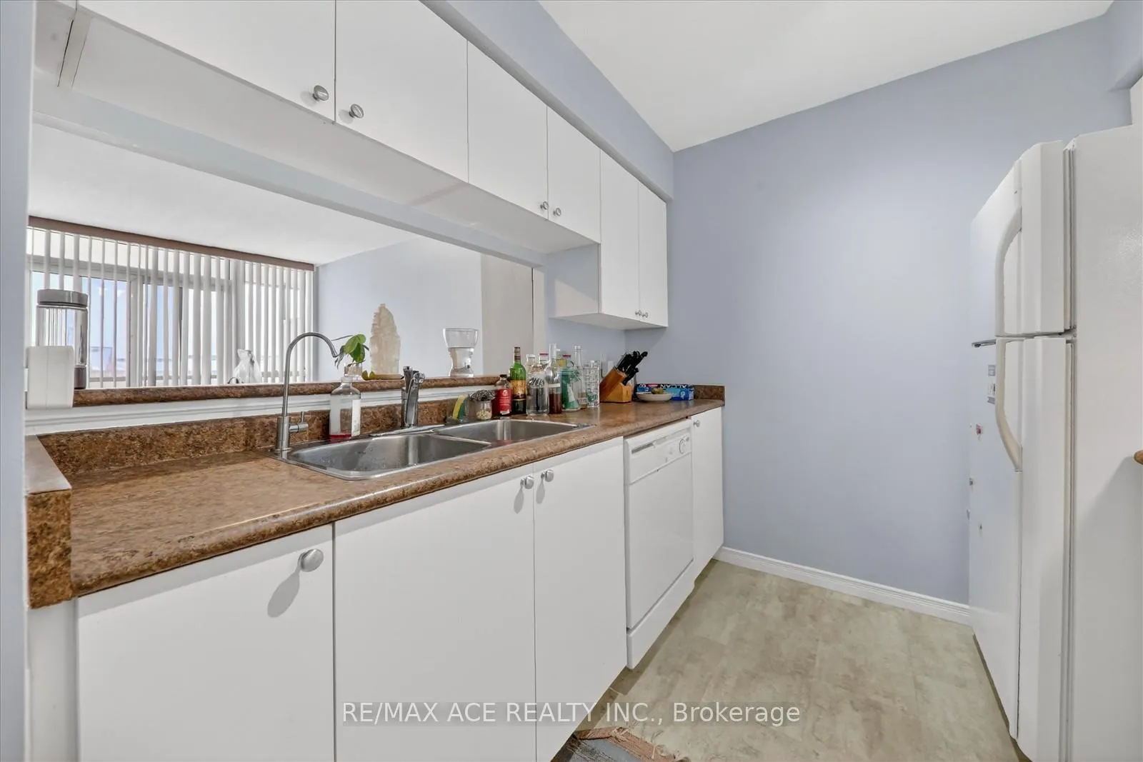 Photo 10 of Unit 413, 1200 The Esplanade Road N, Pickering, Town Centre — HOMEH