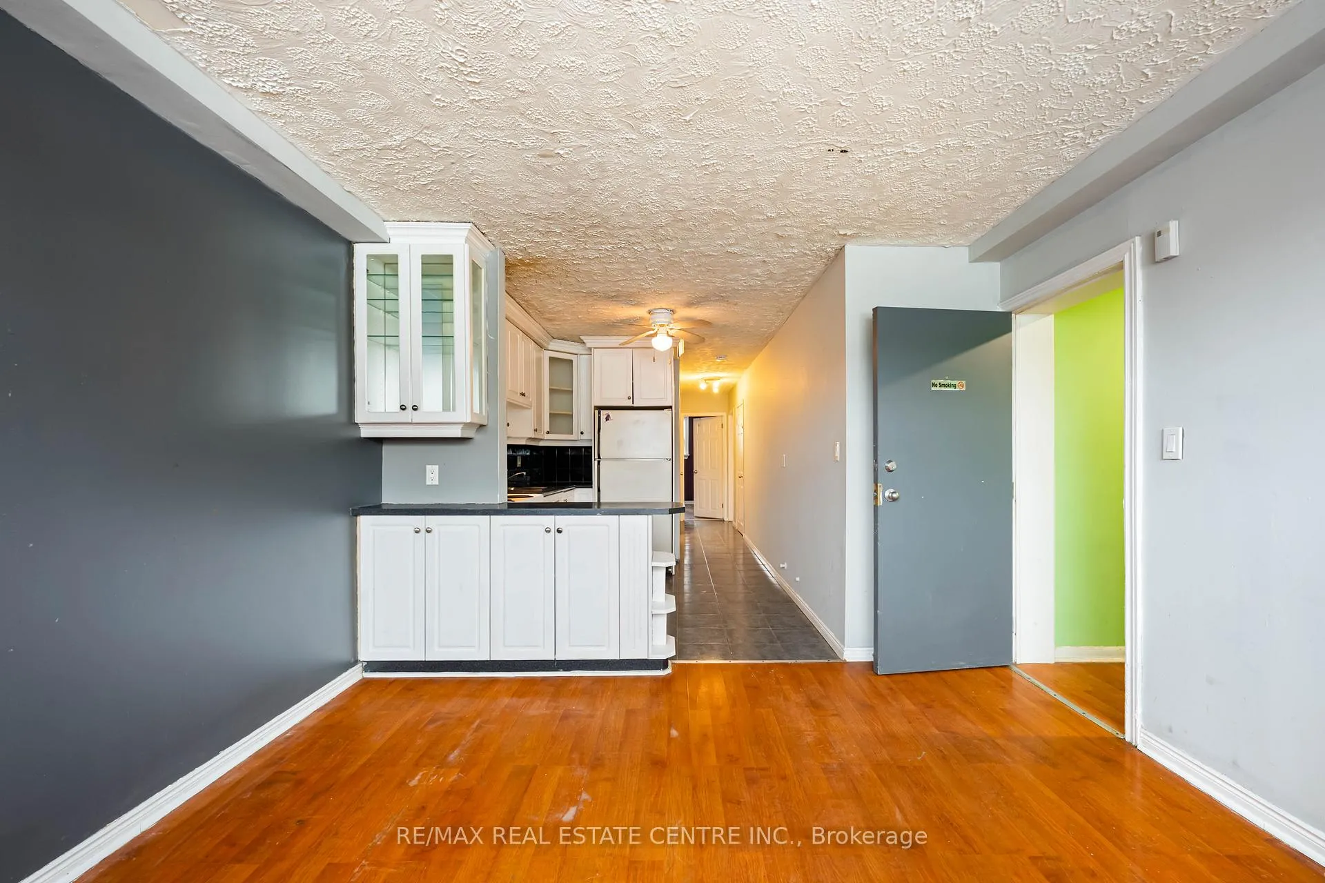 Photo 19 of 10 Lapp Street, Toronto, Rockcliffe-Smythe — HOMEH