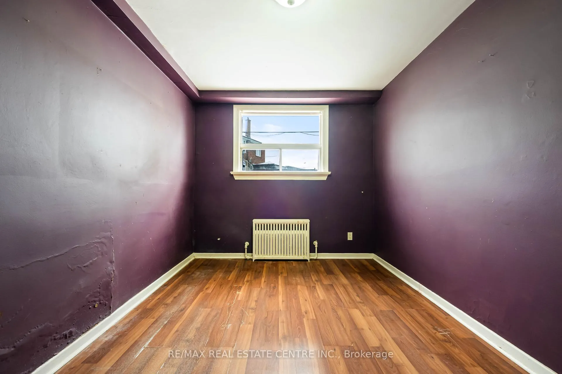 Photo 23 of 10 Lapp Street, Toronto, Rockcliffe-Smythe — HOMEH