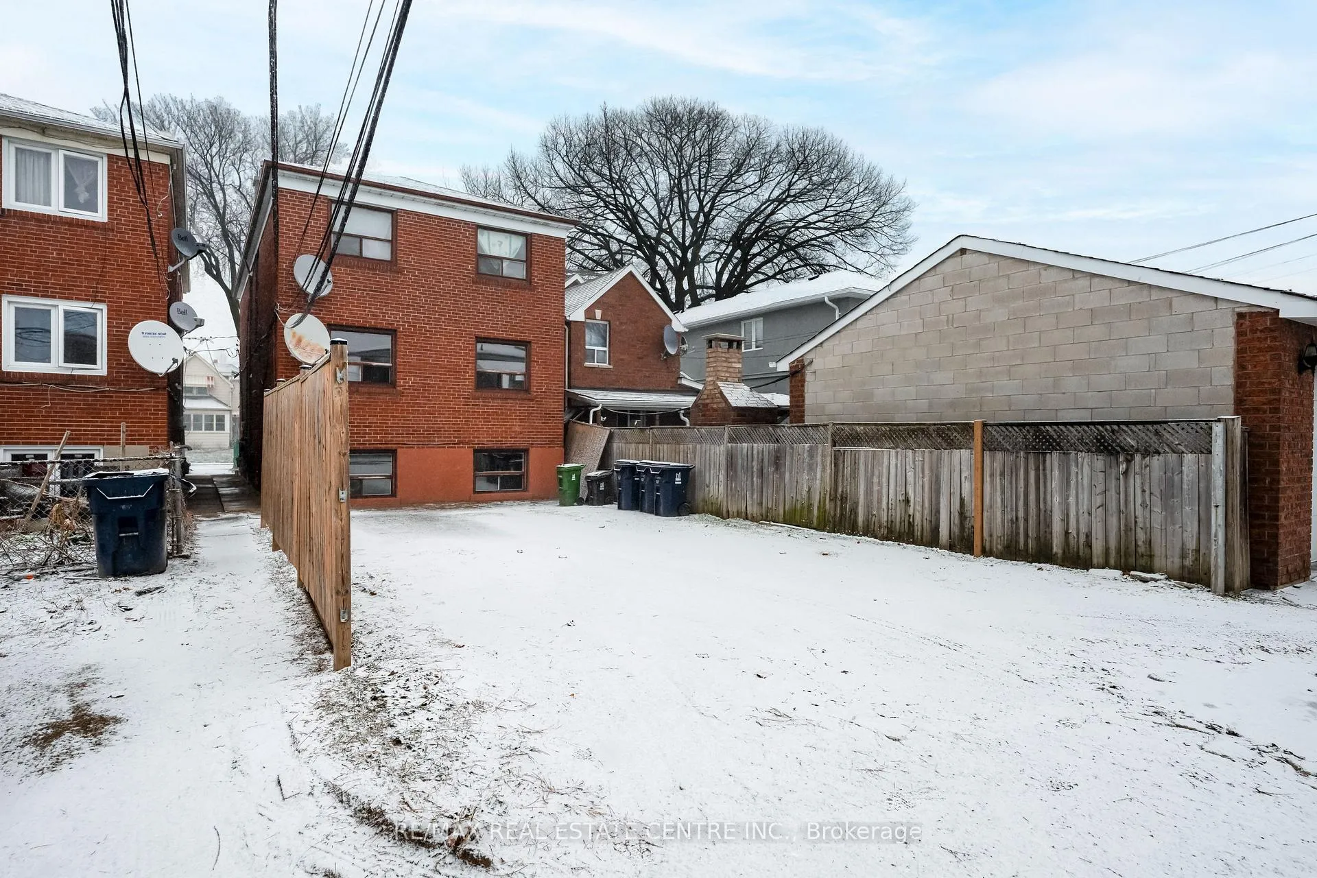 Photo 29 of 10 Lapp Street, Toronto, Rockcliffe-Smythe — HOMEH