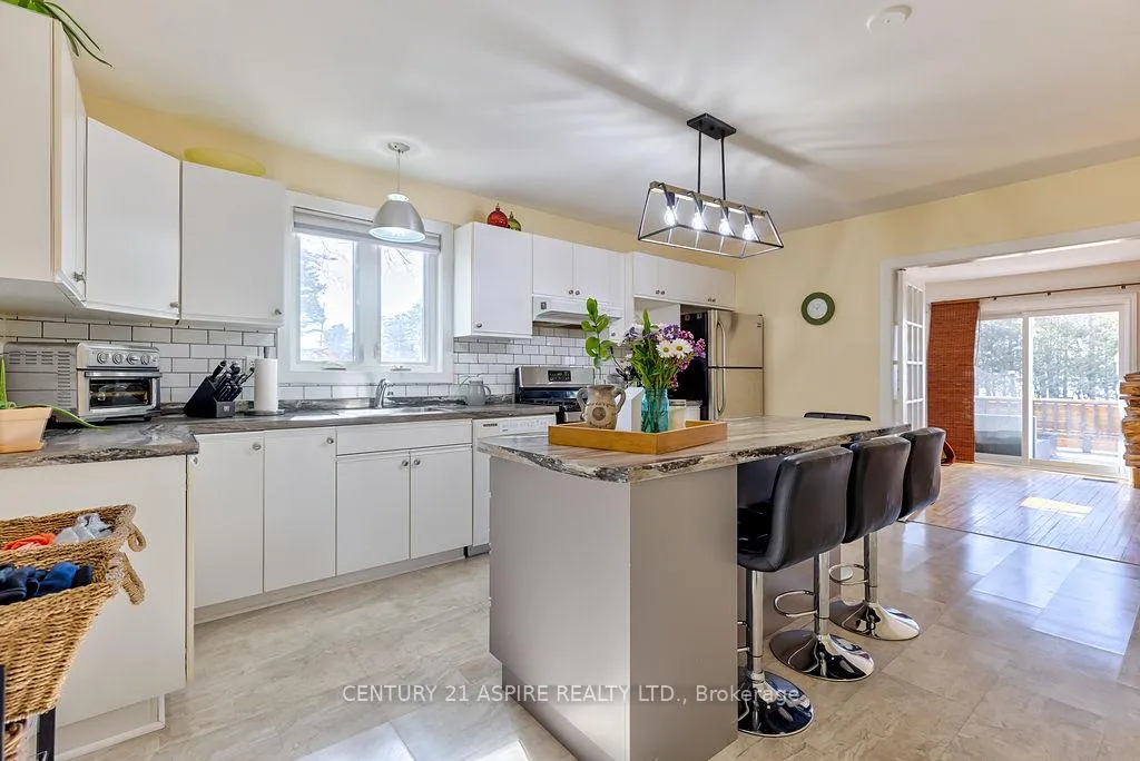 Photo 10 of 13314 60 Highway, North Algona Wilberforce, North Algona/Wilberforce Twp — HOMEH