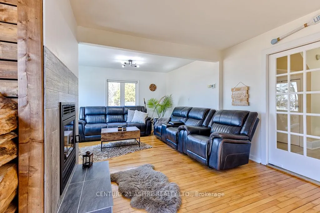 Photo 15 of 13314 60 Highway, North Algona Wilberforce, North Algona/Wilberforce Twp — HOMEH