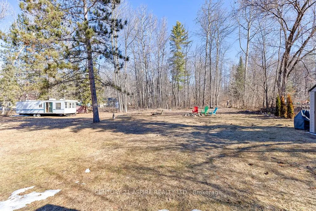 Photo 29 of 13314 60 Highway, North Algona Wilberforce, North Algona/Wilberforce Twp — HOMEH