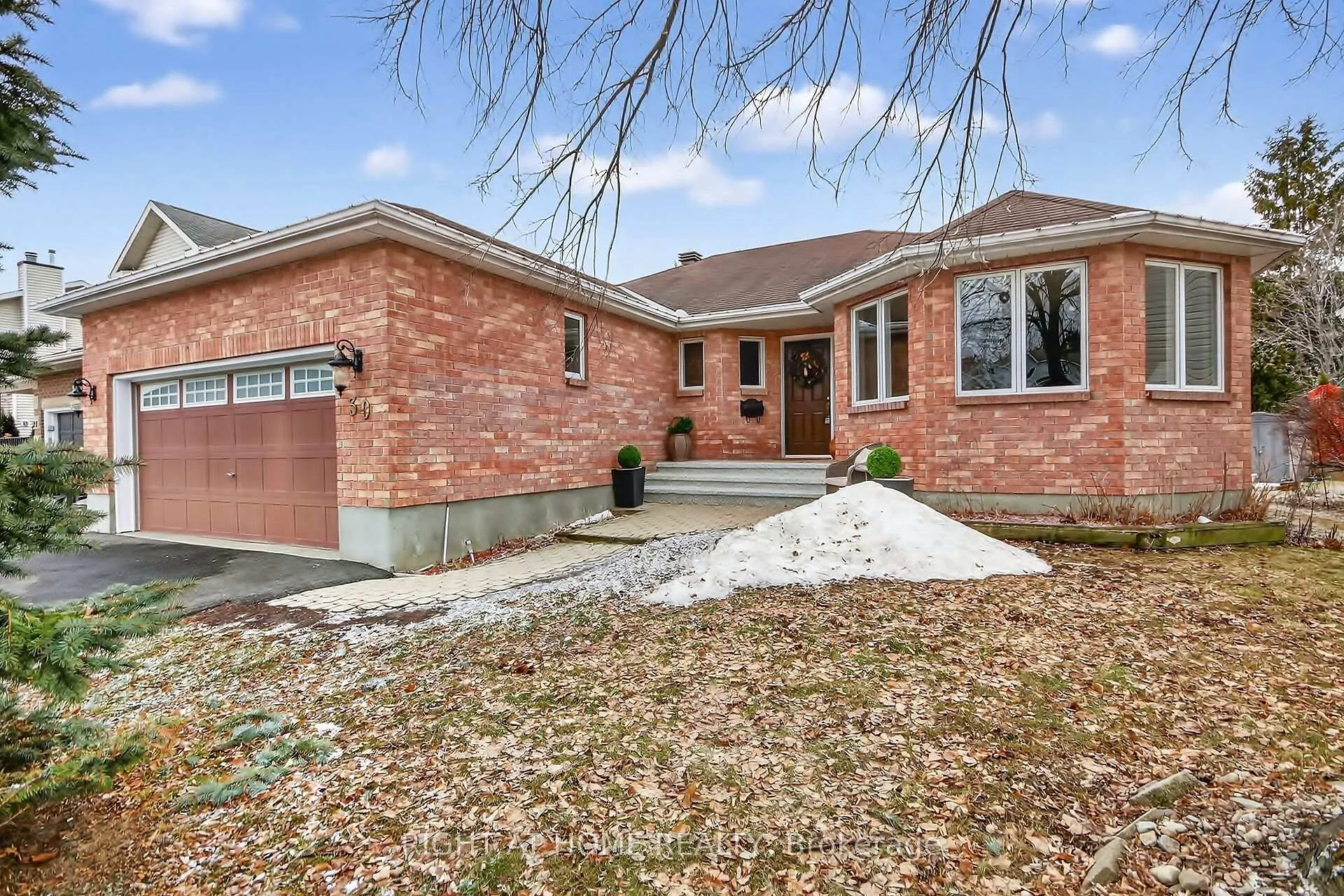 Photo 1 of 30 Randall James Drive, Ottawa, Stittsville (Central) — HOMEH