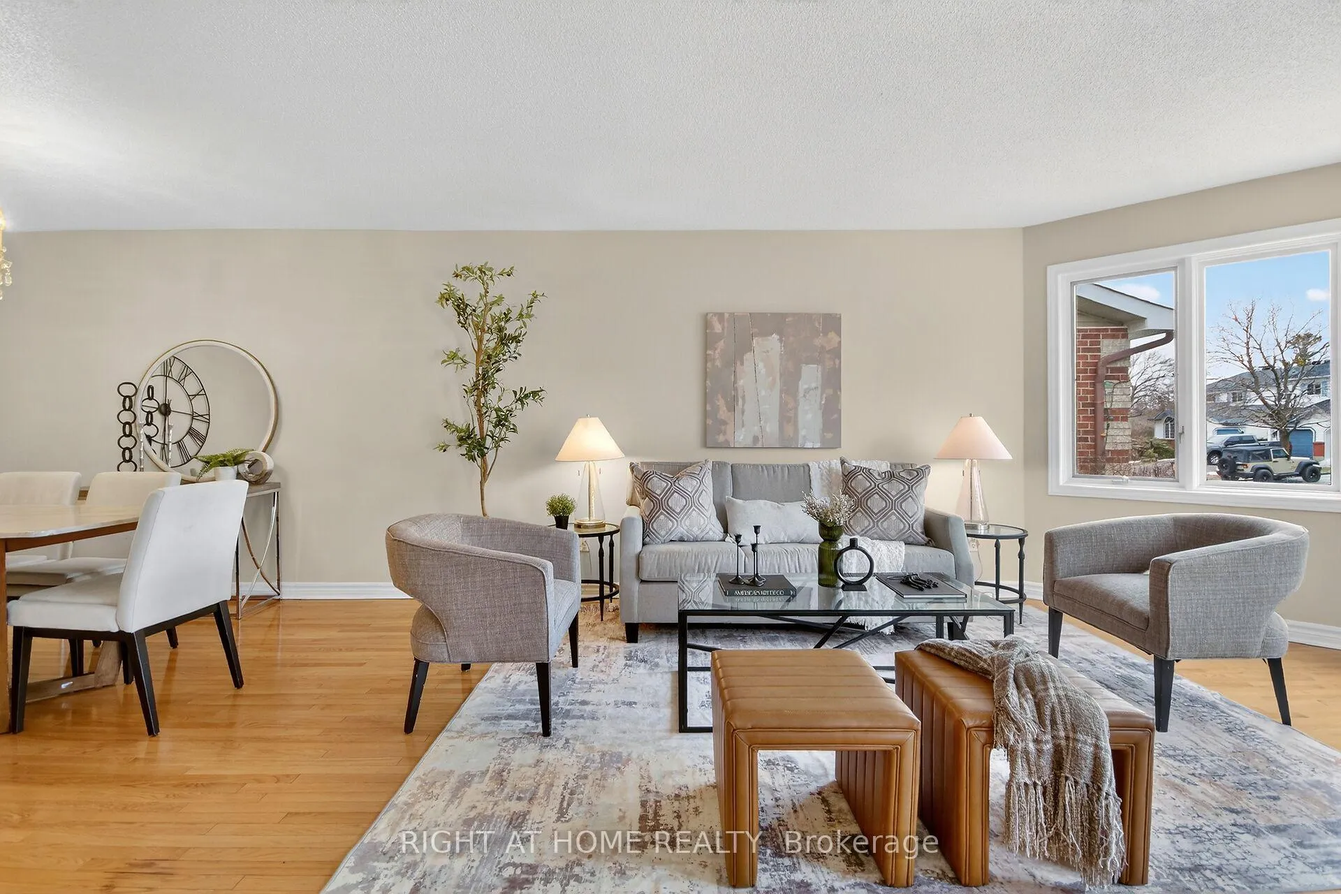 Photo 6 of 30 Randall James Drive, Ottawa, Stittsville (Central) — HOMEH