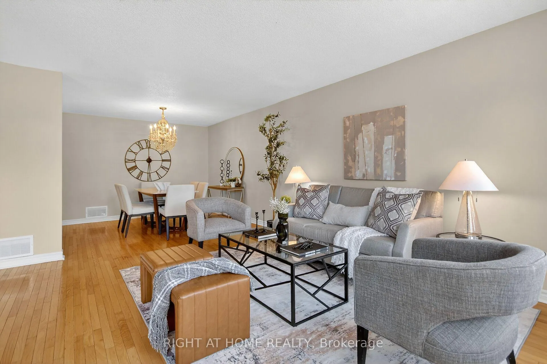 Photo 8 of 30 Randall James Drive, Ottawa, Stittsville (Central) — HOMEH