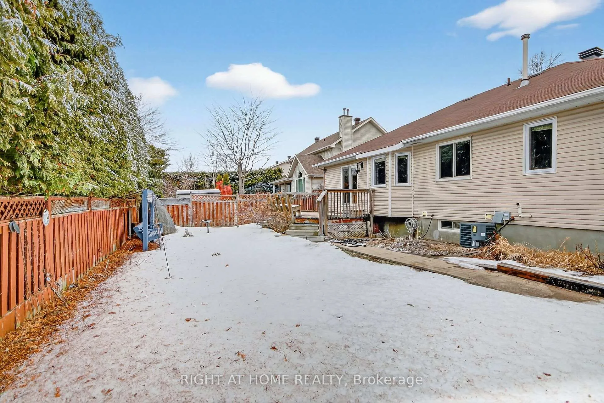 Photo 34 of 30 Randall James Drive, Ottawa, Stittsville (Central) — HOMEH