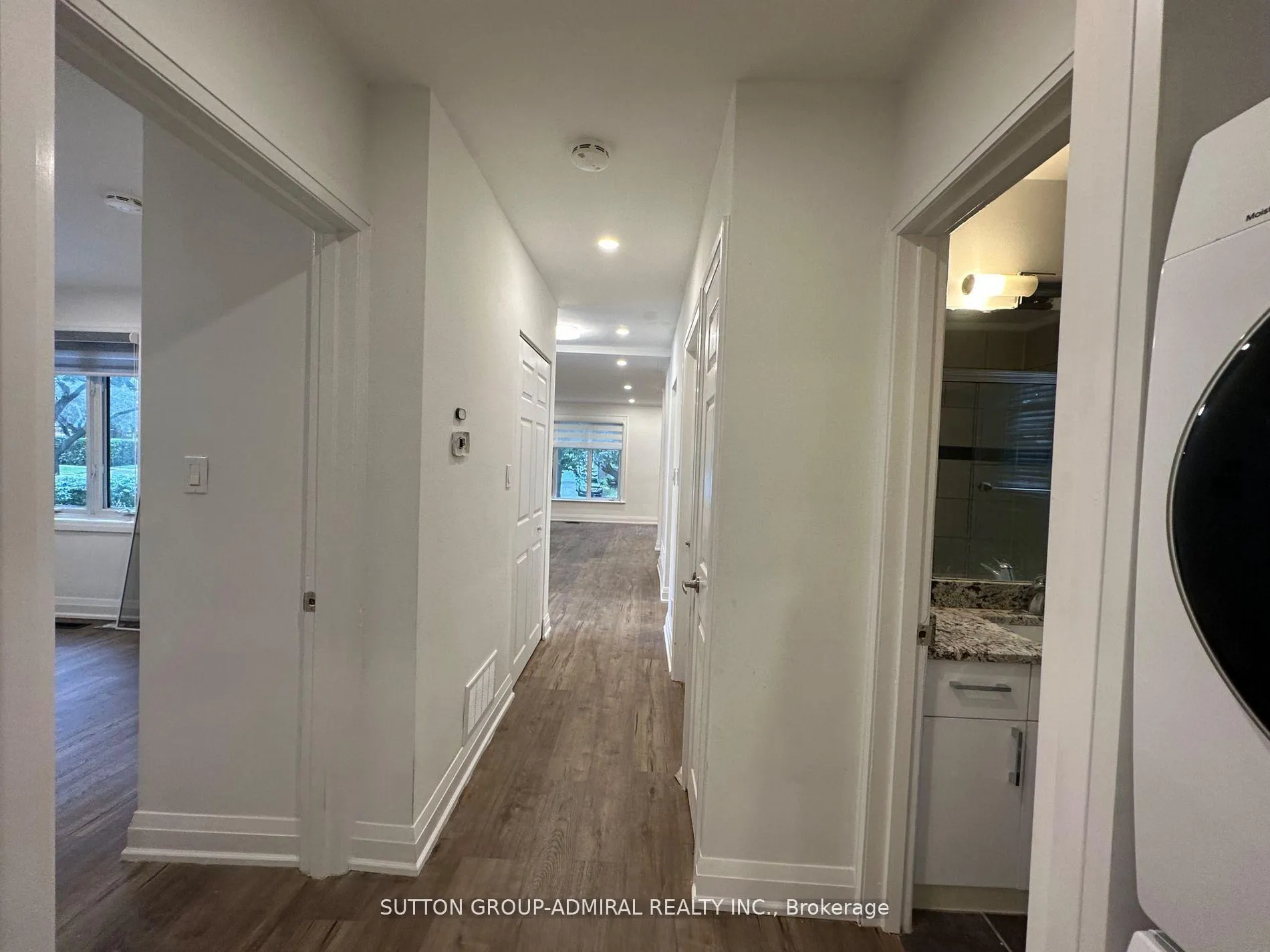 Photo 8 of Unit Main Floor, 7 Resolution Crescent, North York, Hillcrest Village — HOMEH