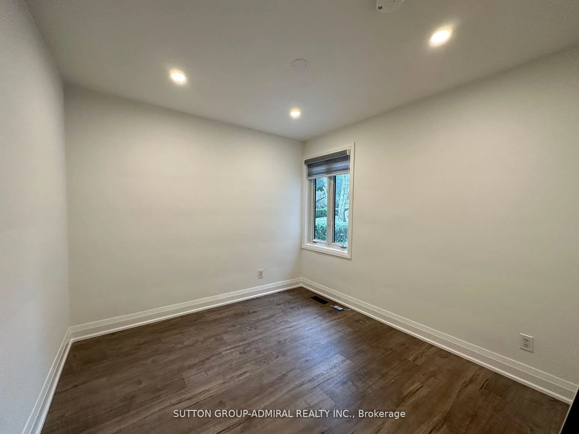 Photo 13 of Unit Main Floor, 7 Resolution Crescent, North York, Hillcrest Village — HOMEH