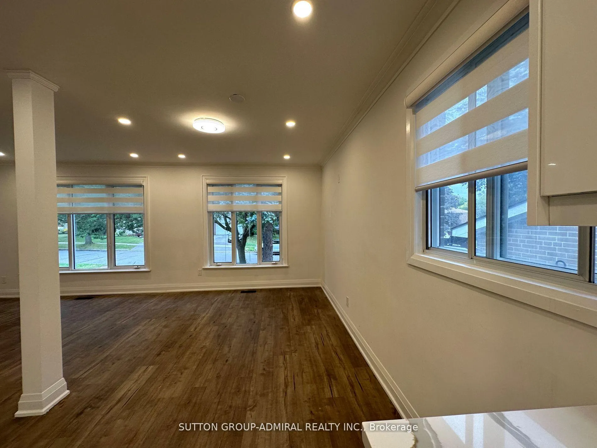 Photo 17 of Unit Main Floor, 7 Resolution Crescent, North York, Hillcrest Village — HOMEH