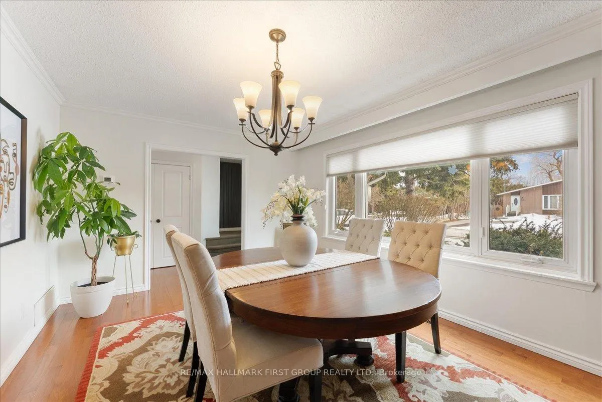 Photo 7 of 820 Sanok Drive, Pickering, West Shore — HOMEH