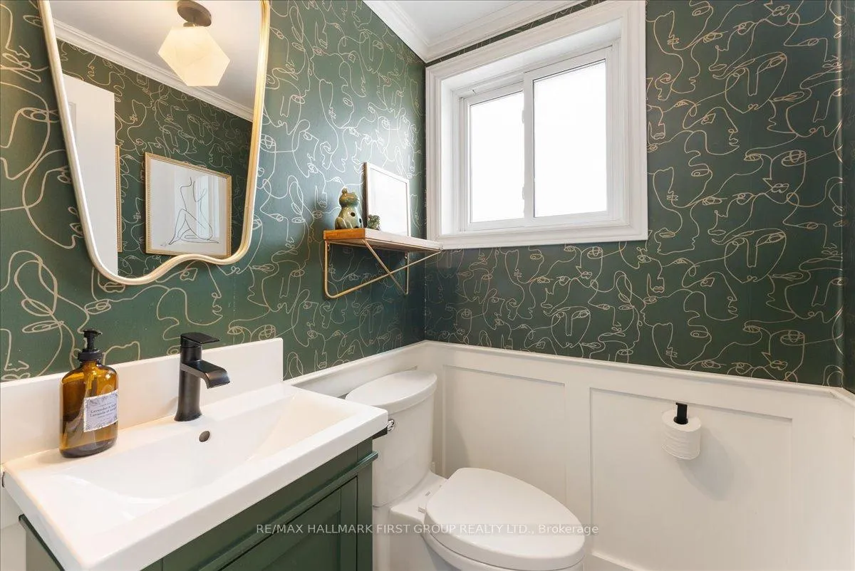 Photo 18 of 820 Sanok Drive, Pickering, West Shore — HOMEH