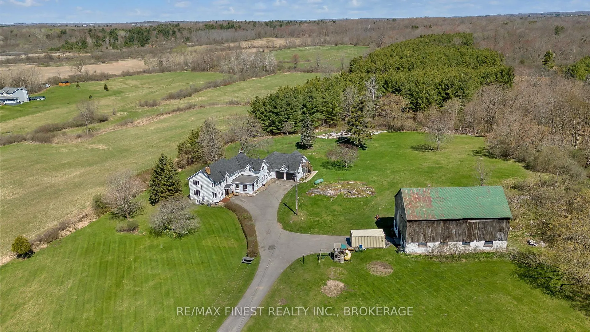Photo 42 of 5002 Highway 2, Gananoque — HOMEH